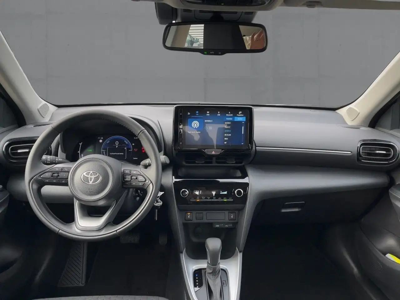 Toyota Yaris Cross Hybrid Business SHZ GRA LED Klima, миниатюра 9