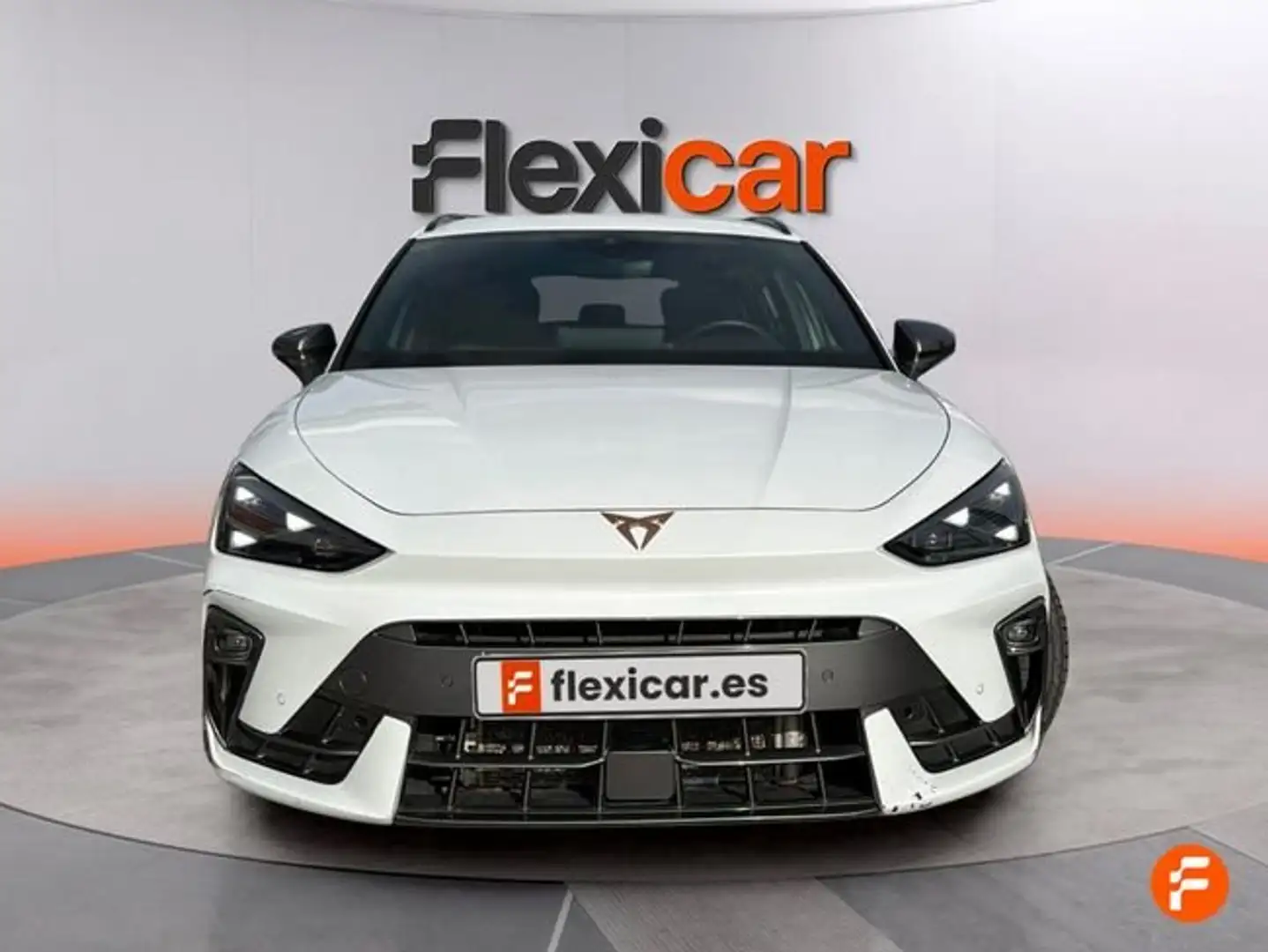 CUPRA 1.5 eTSI 110kW (150CV) DSG Blanco - 2