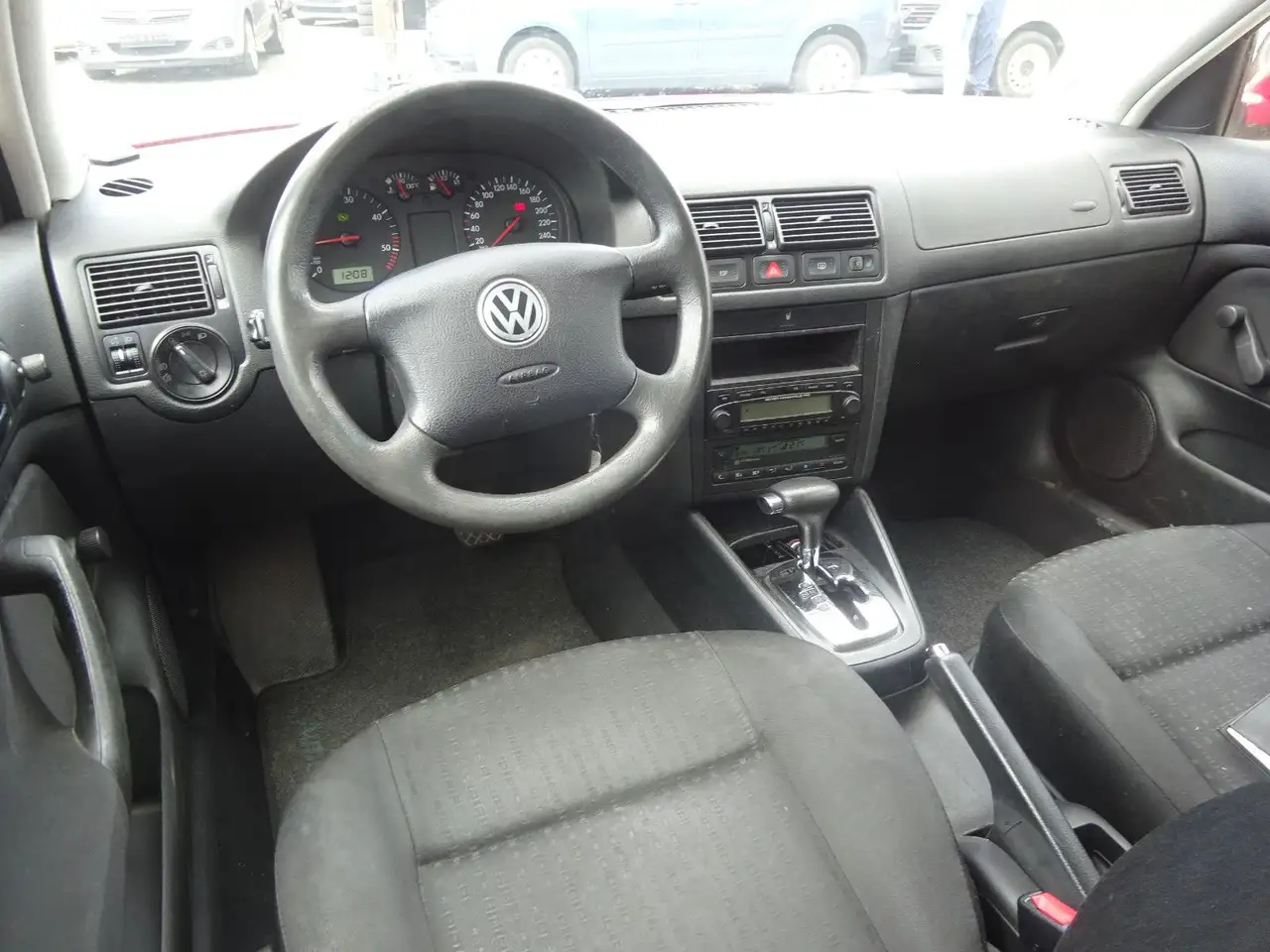 Volkswagen Golf 1.9TDI 74kW tiptronic Variant, foto 9