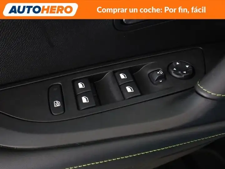 Peugeot 2008 2024, foto 31