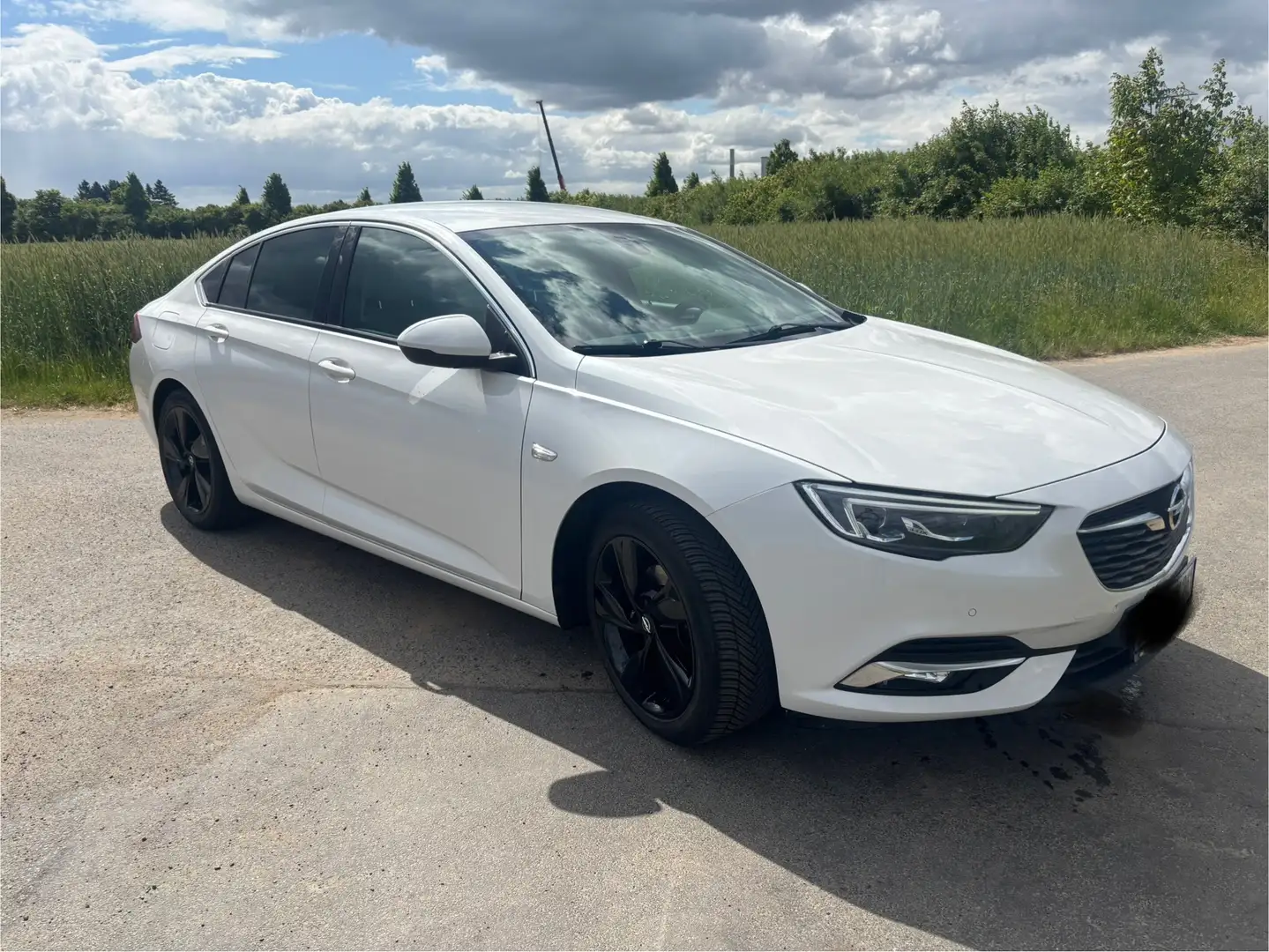 Opel Insignia Grand Sport 1.6 Automatik Exclusive Vollleder AHK - 1