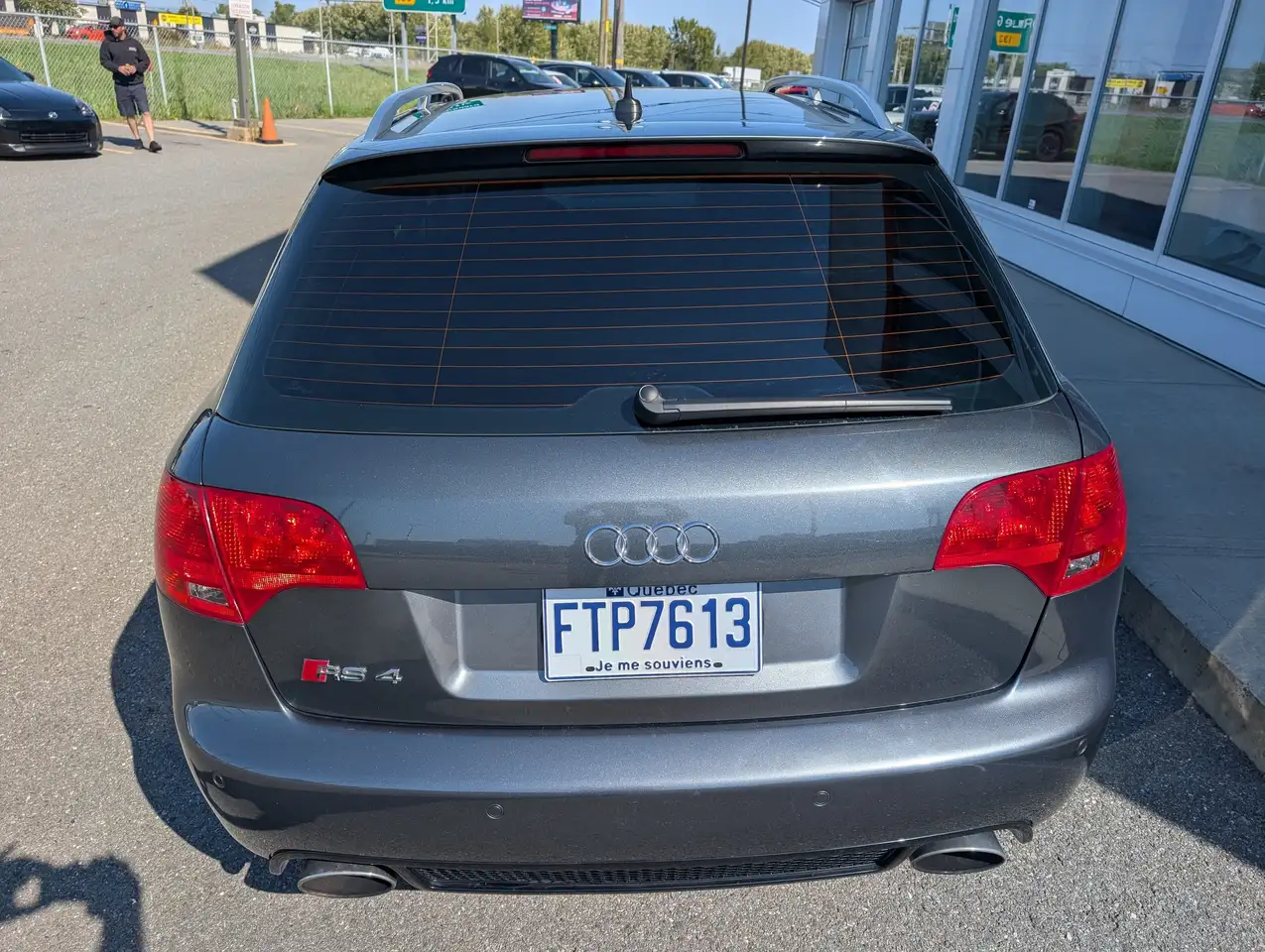 Audi RS4 снимка Audi RS4