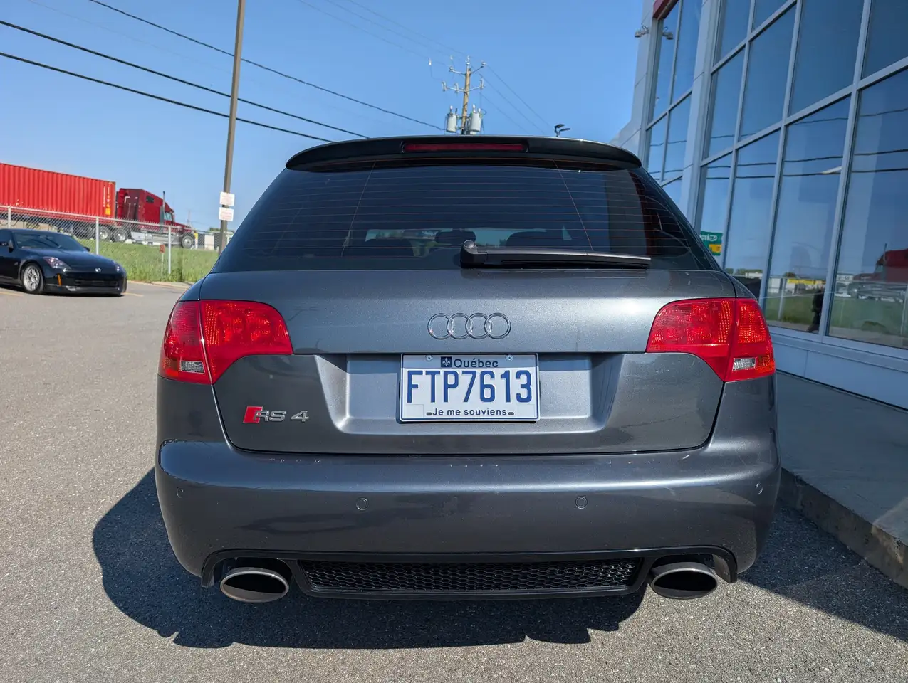 Audi RS4 снимка Audi RS4