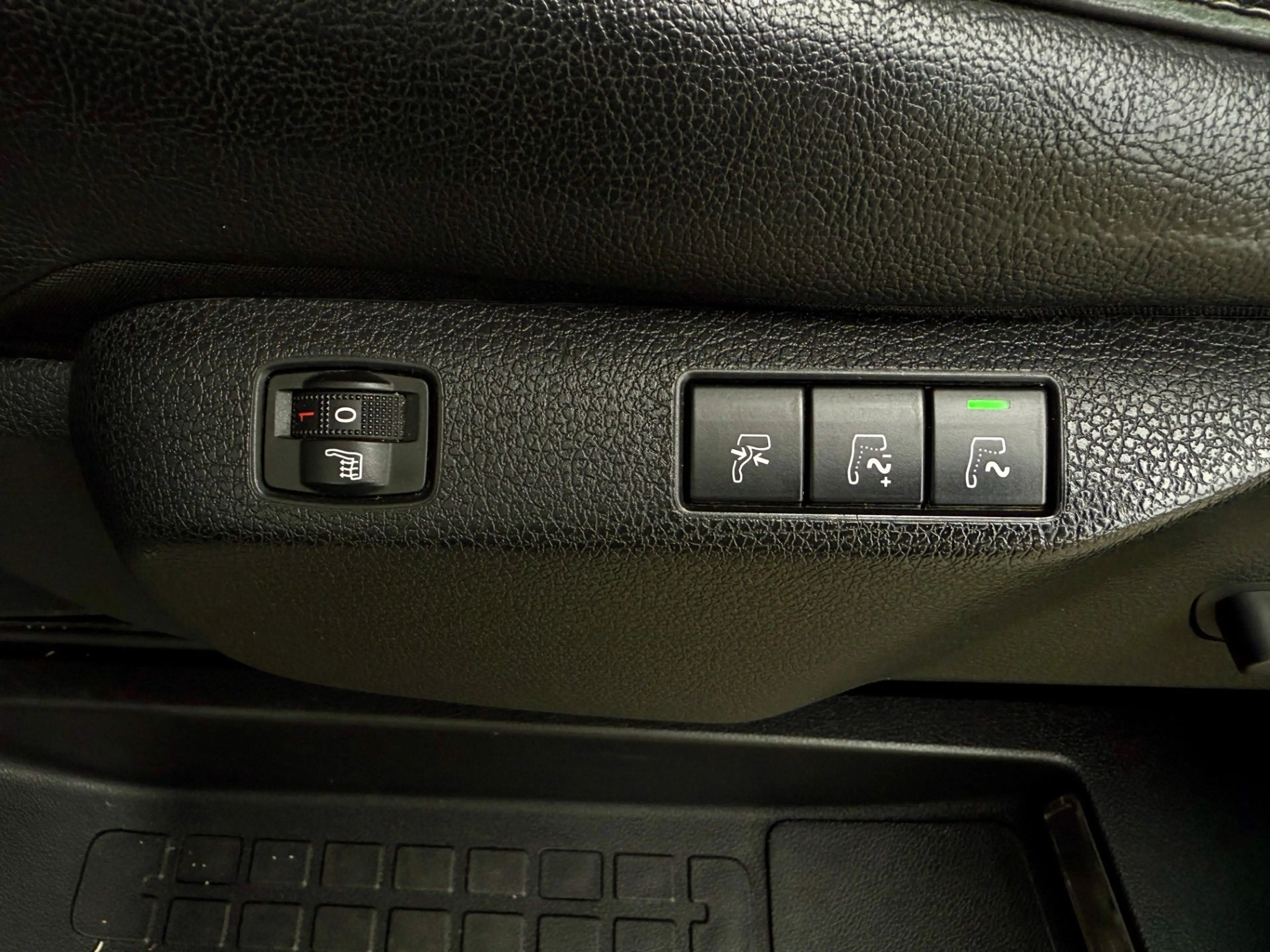 Citroen Spacetourer 2.0 BlueHDi *8-Sitzer +Voll Aussattung Automatik — photo 11
