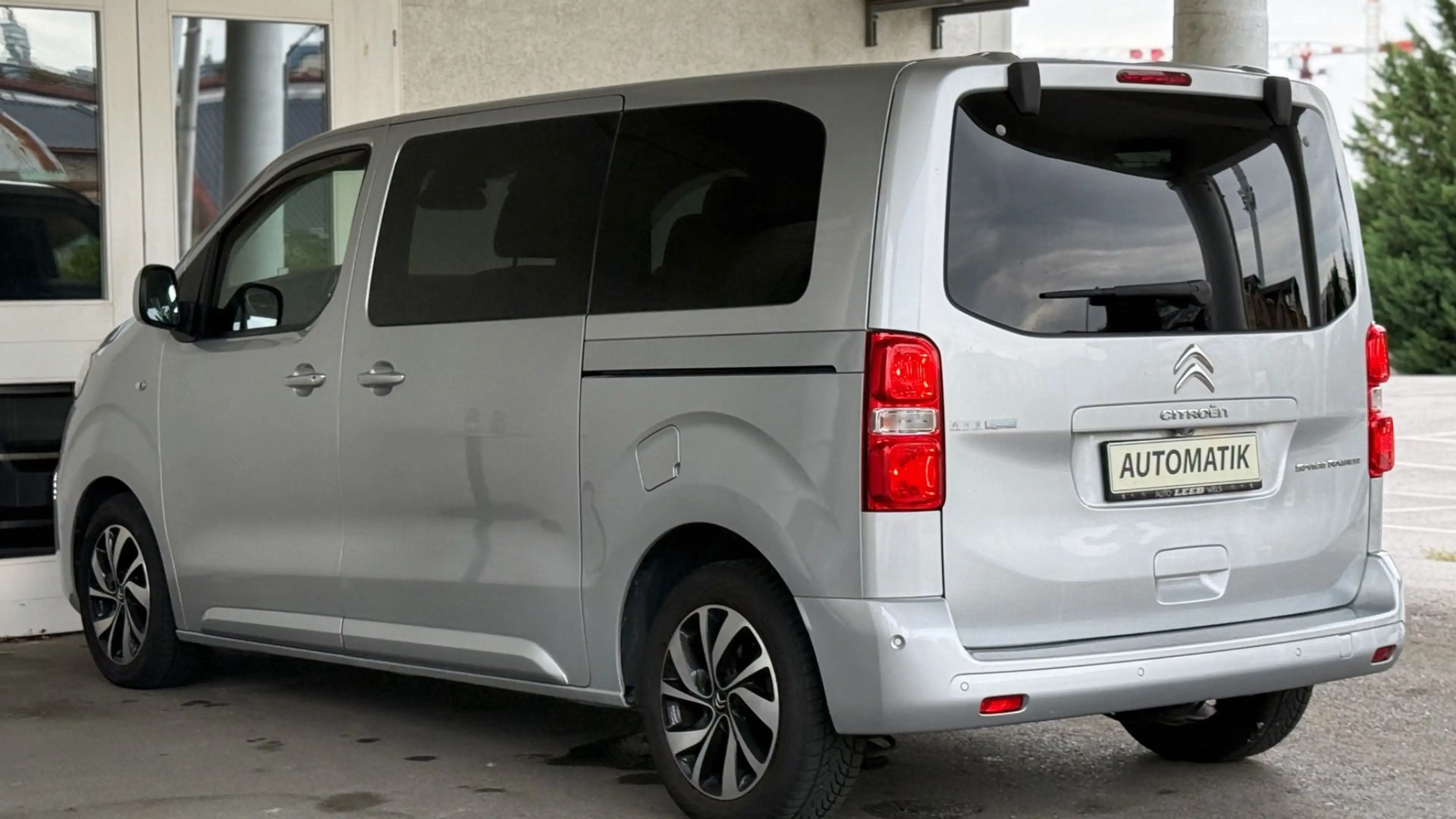 Citroen Spacetourer 2.0 BlueHDi *8-Sitzer +Voll Aussattung Automatik — photo 9