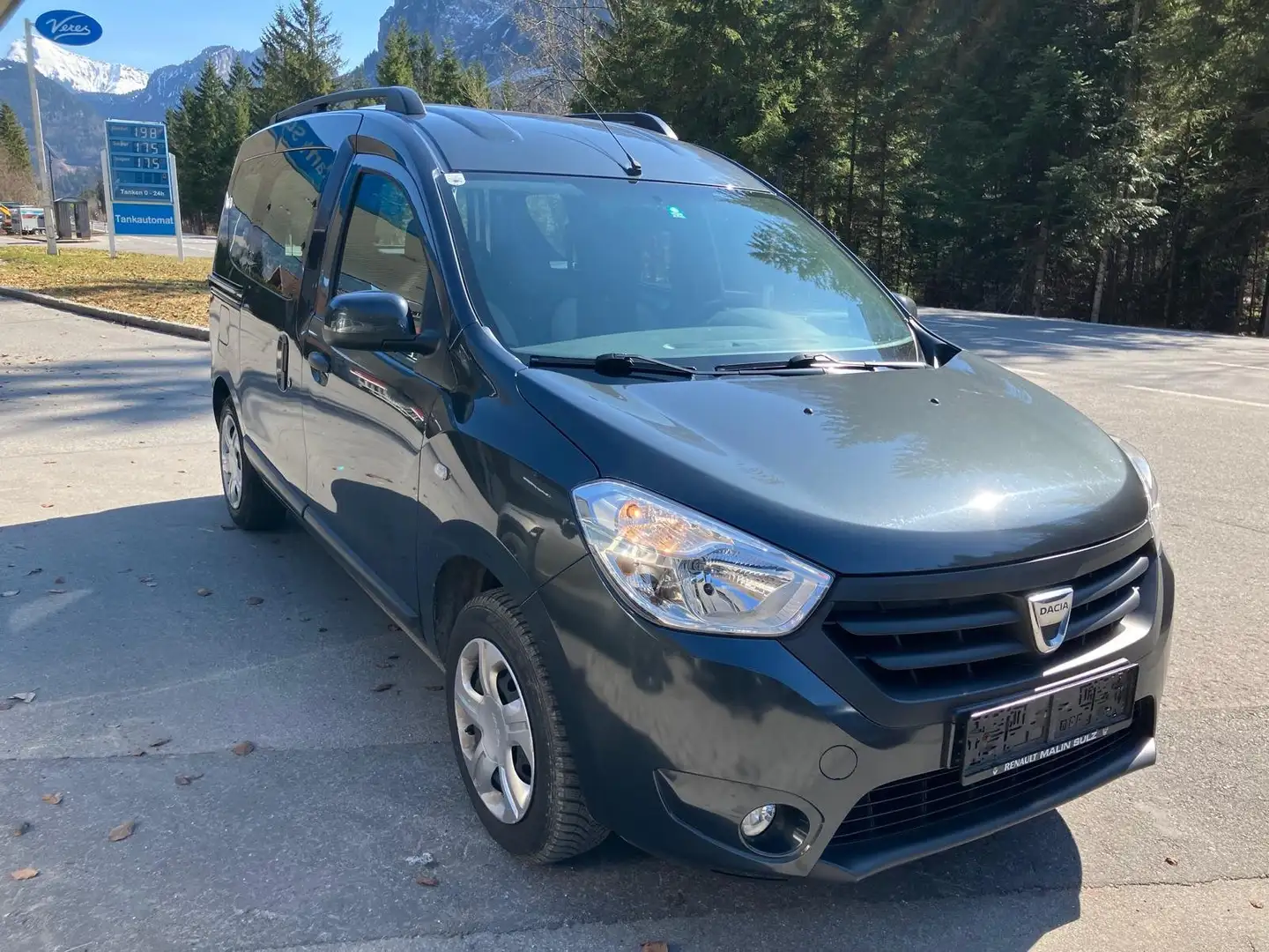 Dacia Dokker Lauréate dCi 90 Grau - 1