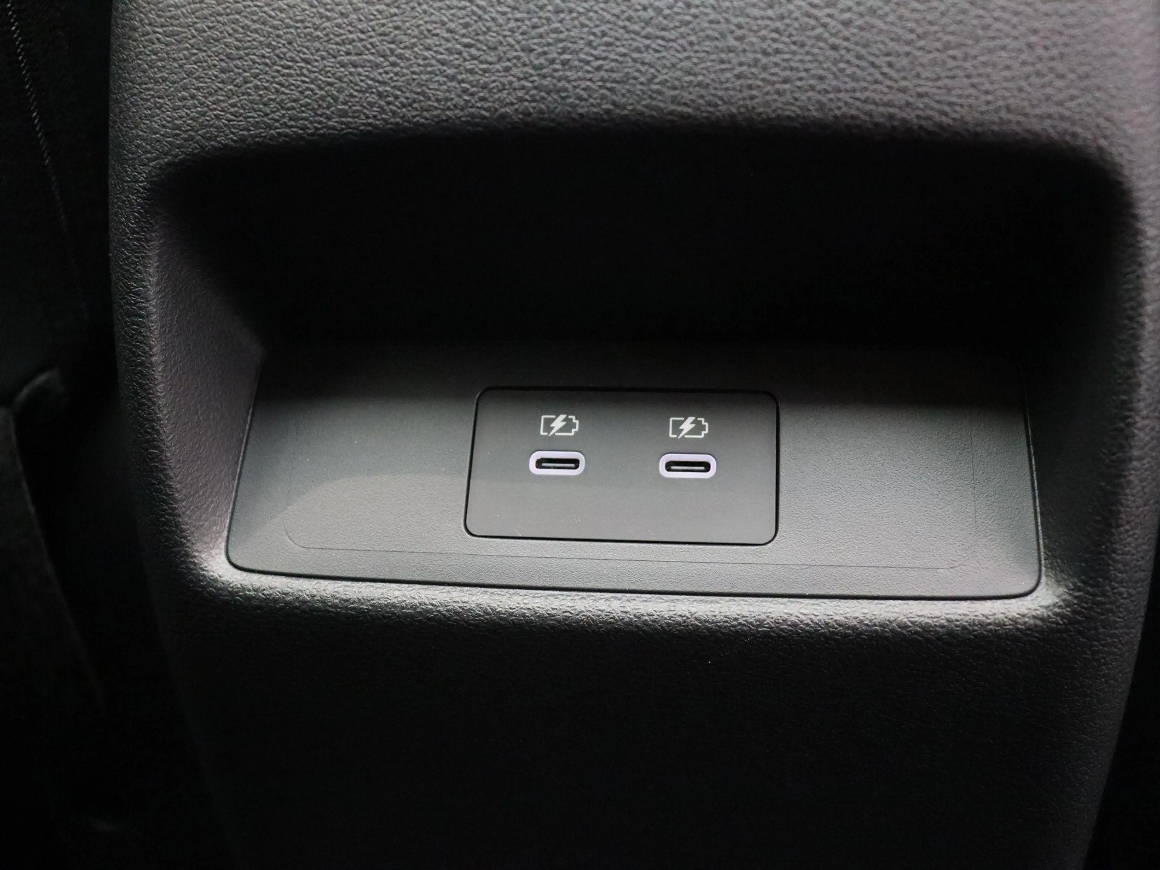 Nissan Qashqai 158pk MHEV Xtronic Tekna Plus | Elektrisch verstel — photo 4