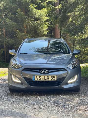 Imagine Hyundai i30 i30cw 1.4 Classic