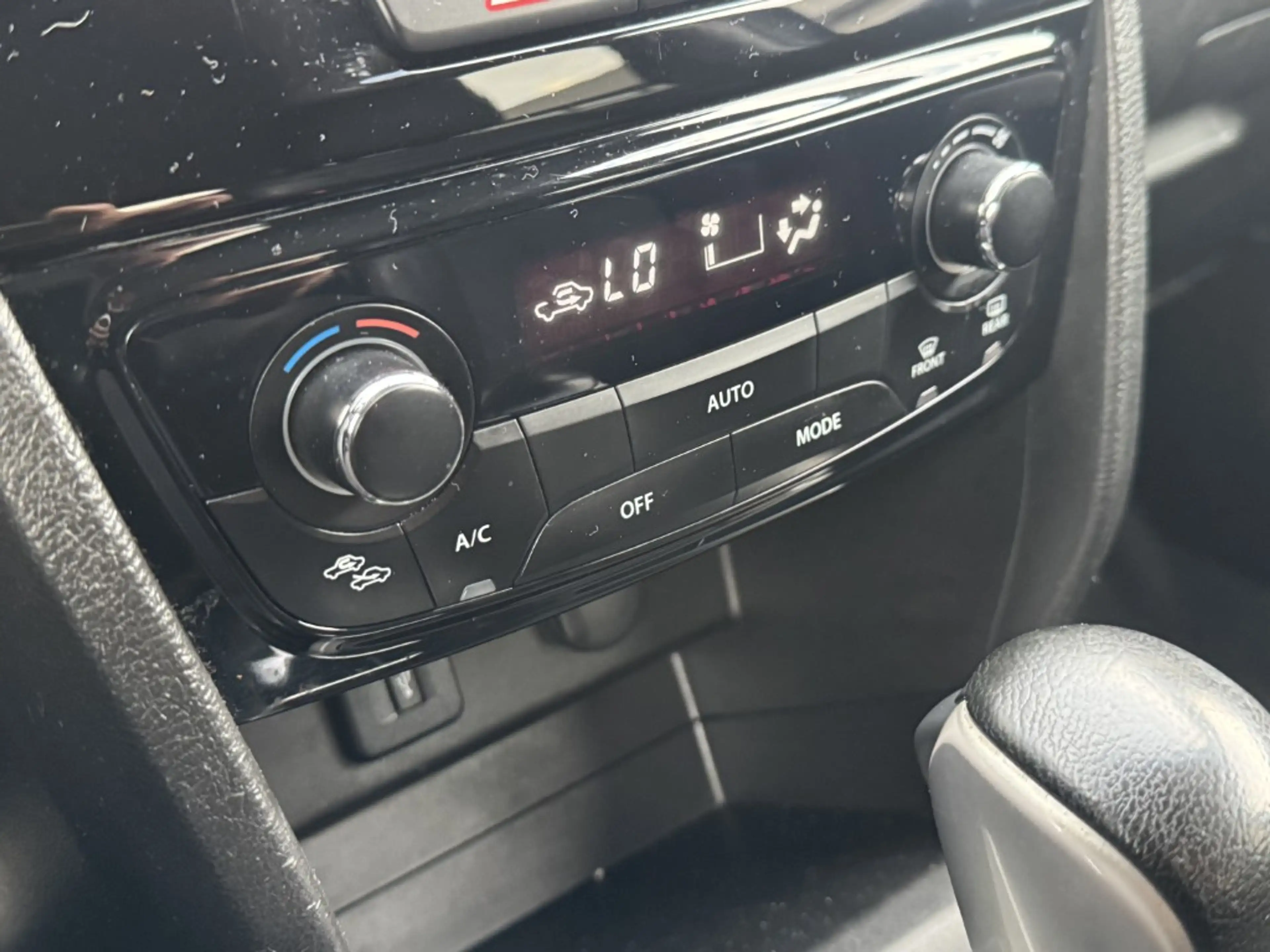Suzuki Vitara 1.4 S Automaat — photo 13
