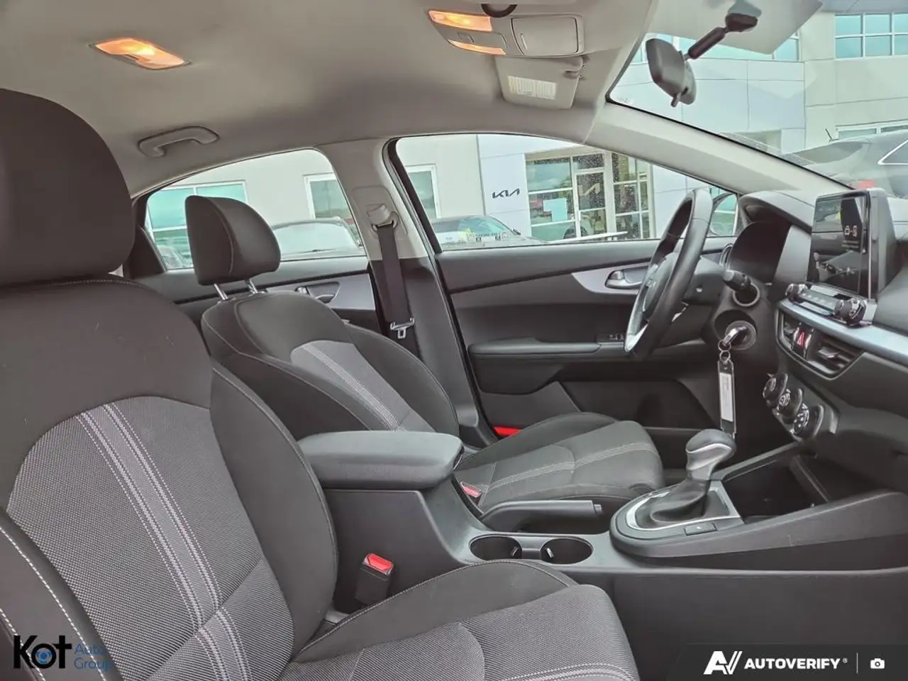 Kia Forte снимка Kia Forte