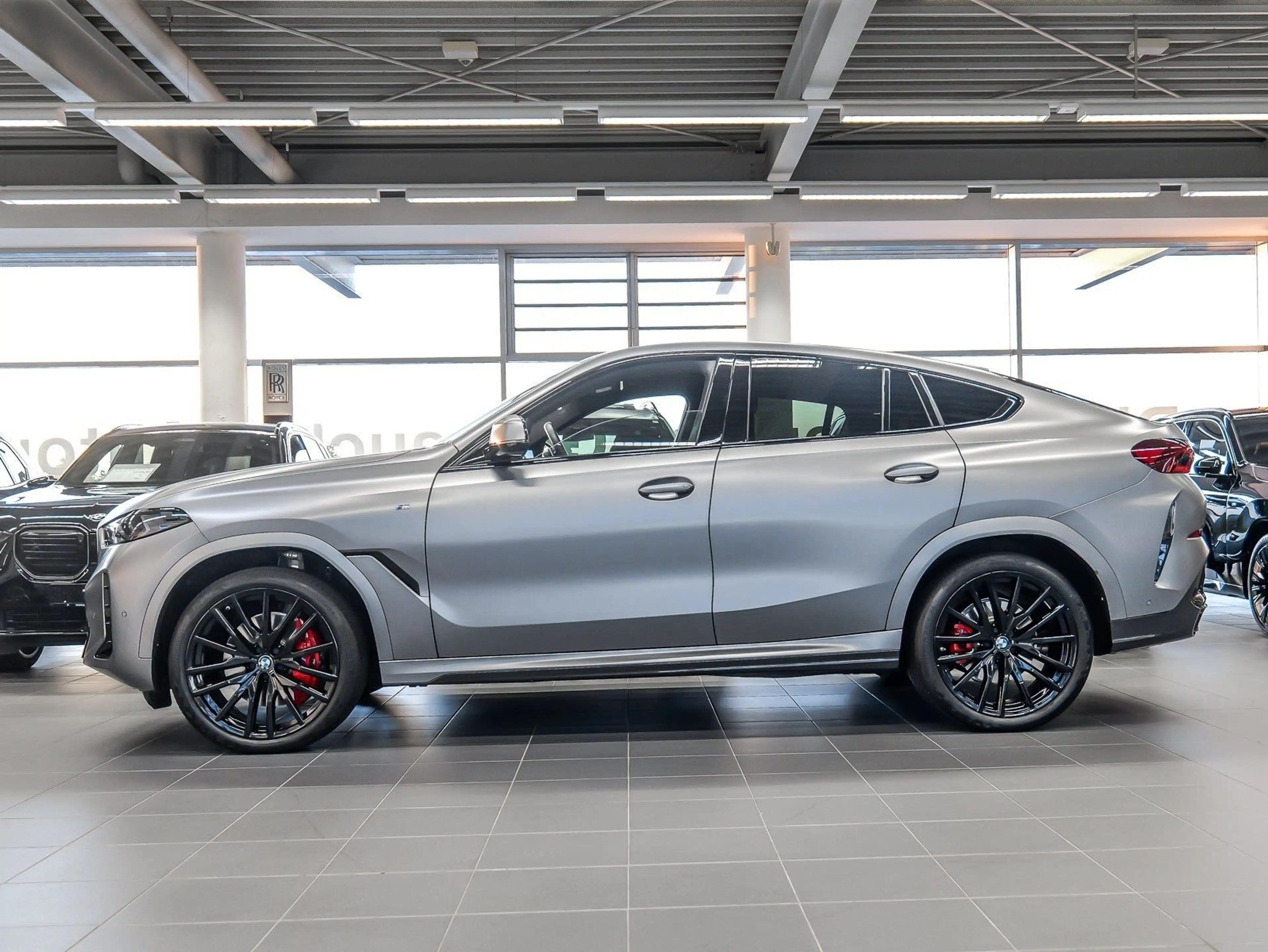BMW X6 xDrive30d M Sport RFK NAVI LED Sound Syst. — photo 9