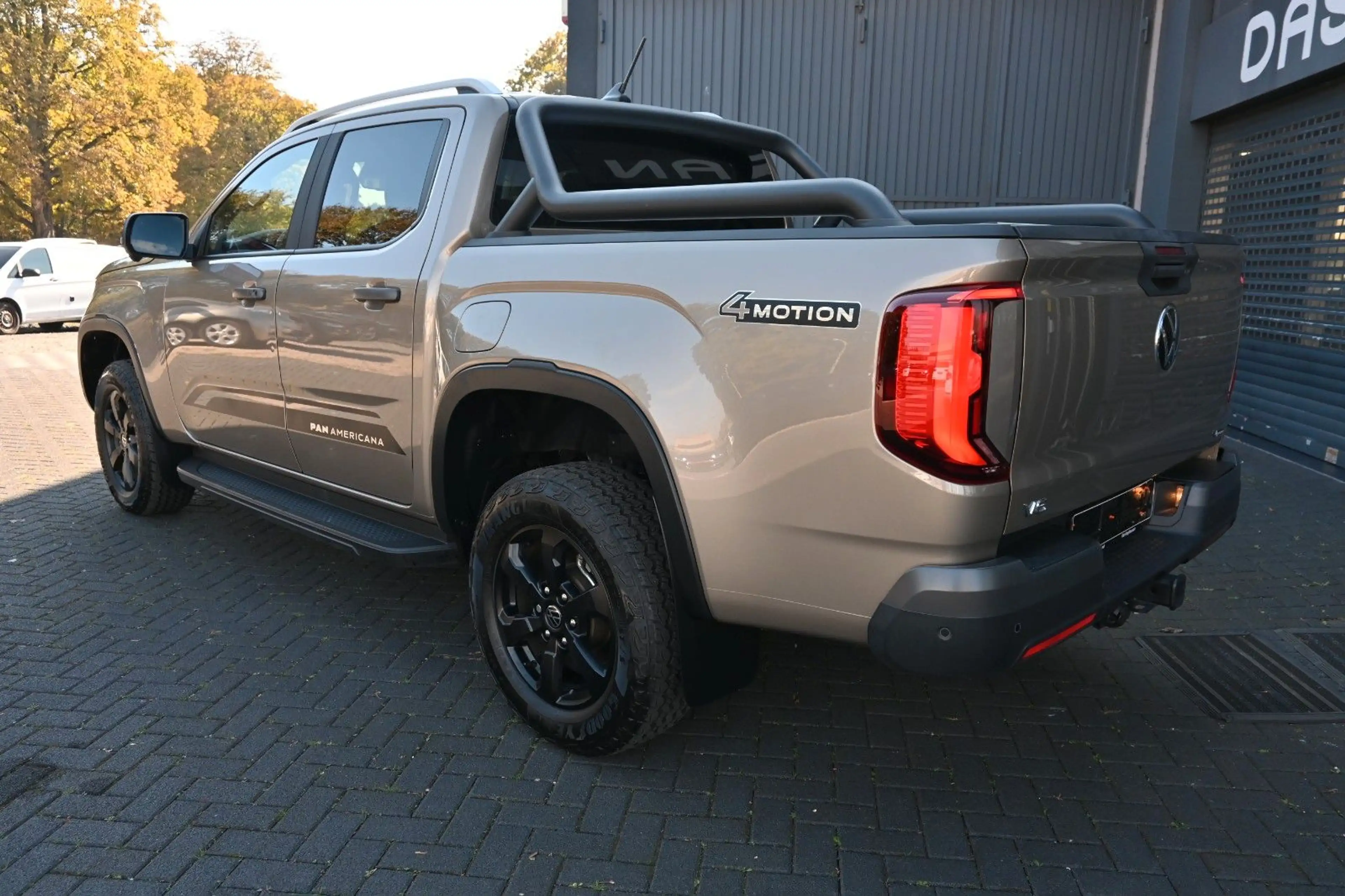 Volkswagen Amarok 3.0 V6 PanAmericana IQ.Light Nav AHK 360° — photo 5