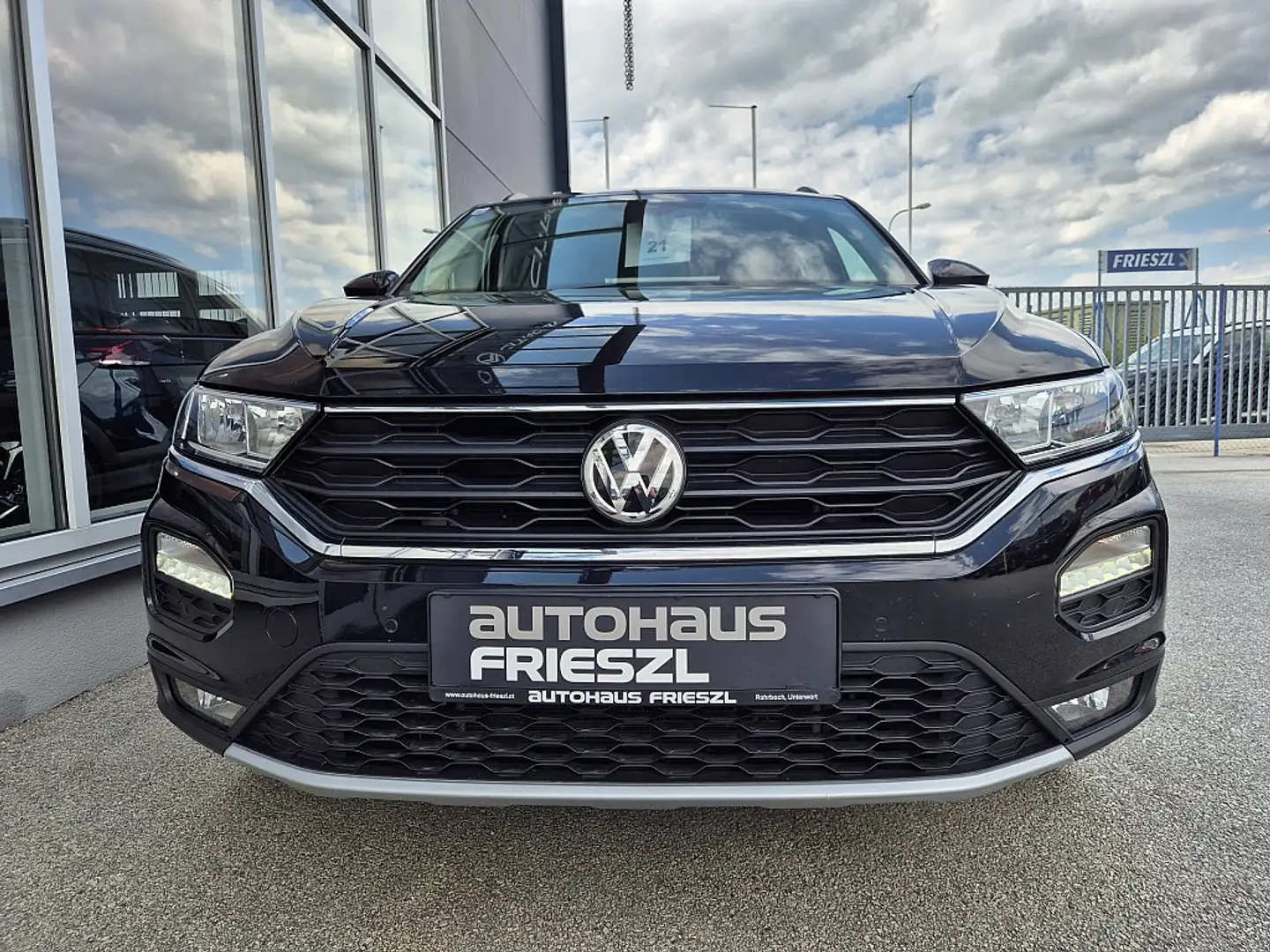 Volkswagen T-Roc 1,0 TSI Design Black - 2