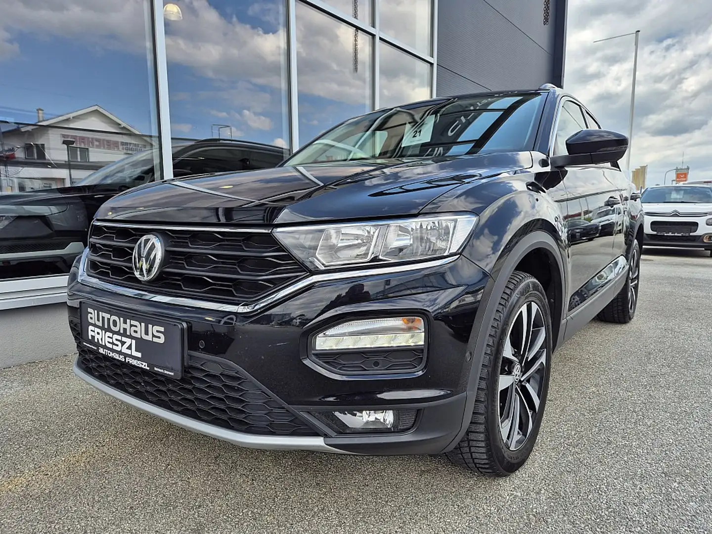 Volkswagen T-Roc 1,0 TSI Design Black - 1