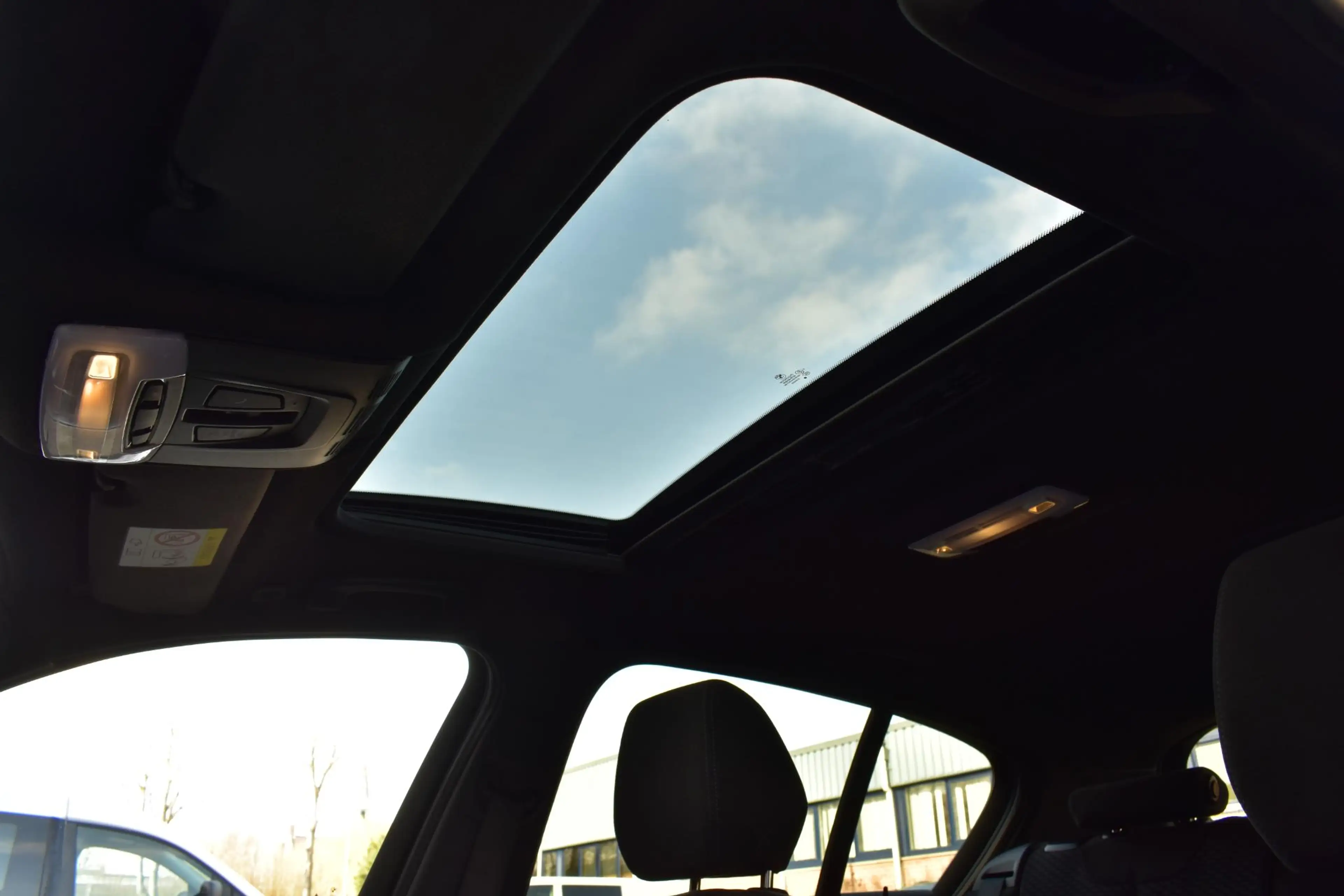 BMW 135 1-serie M135i xDrive High Executive Schuif / Kante — photo 10