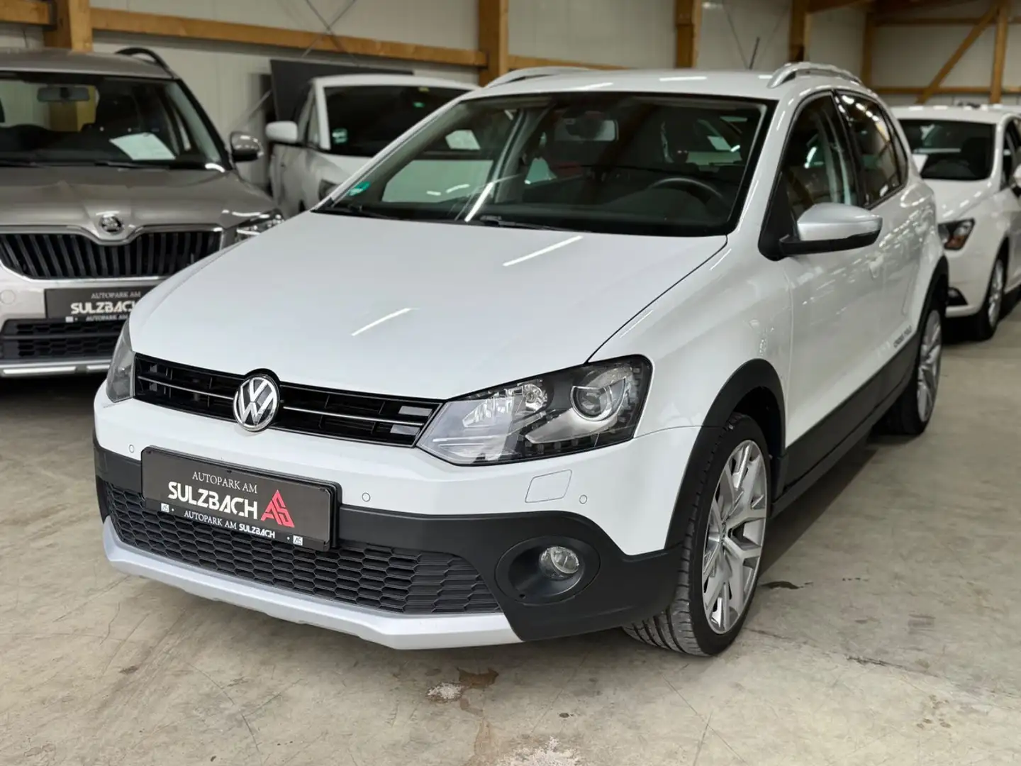 Volkswagen Polo V CrossPoloBMT/Start-Stopp/PDC/SHZ/1.HAND Weiß - 1