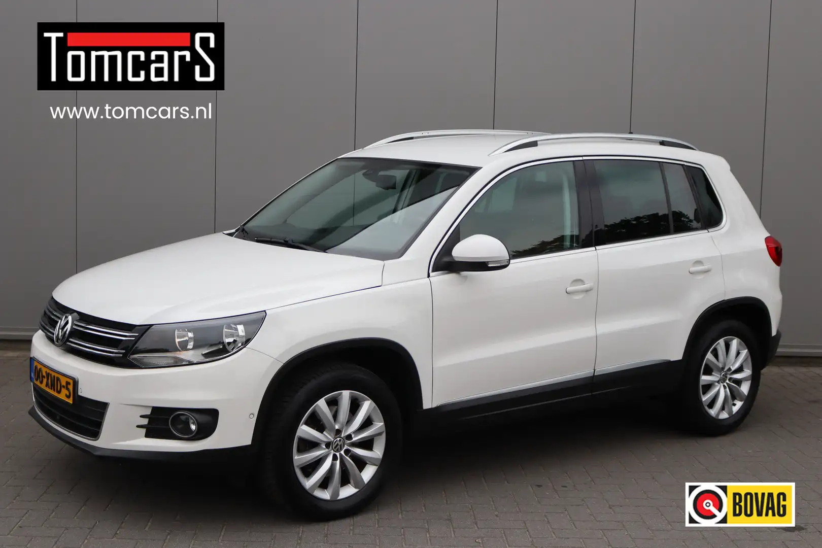 Volkswagen Tiguan 1.4 TSI Sport&Style Trekhaak/Leder/Parkeerhulp/Cru Wit - 1