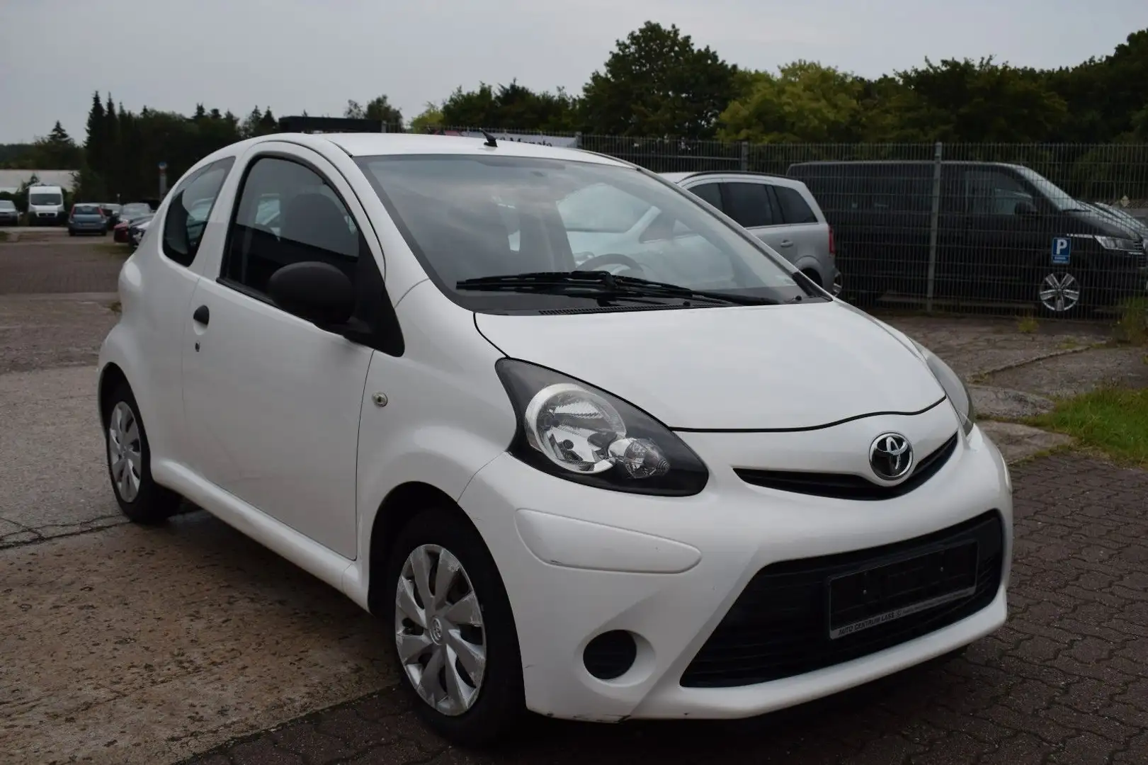 Toyota Aygo AYGO Basis Alb - 2