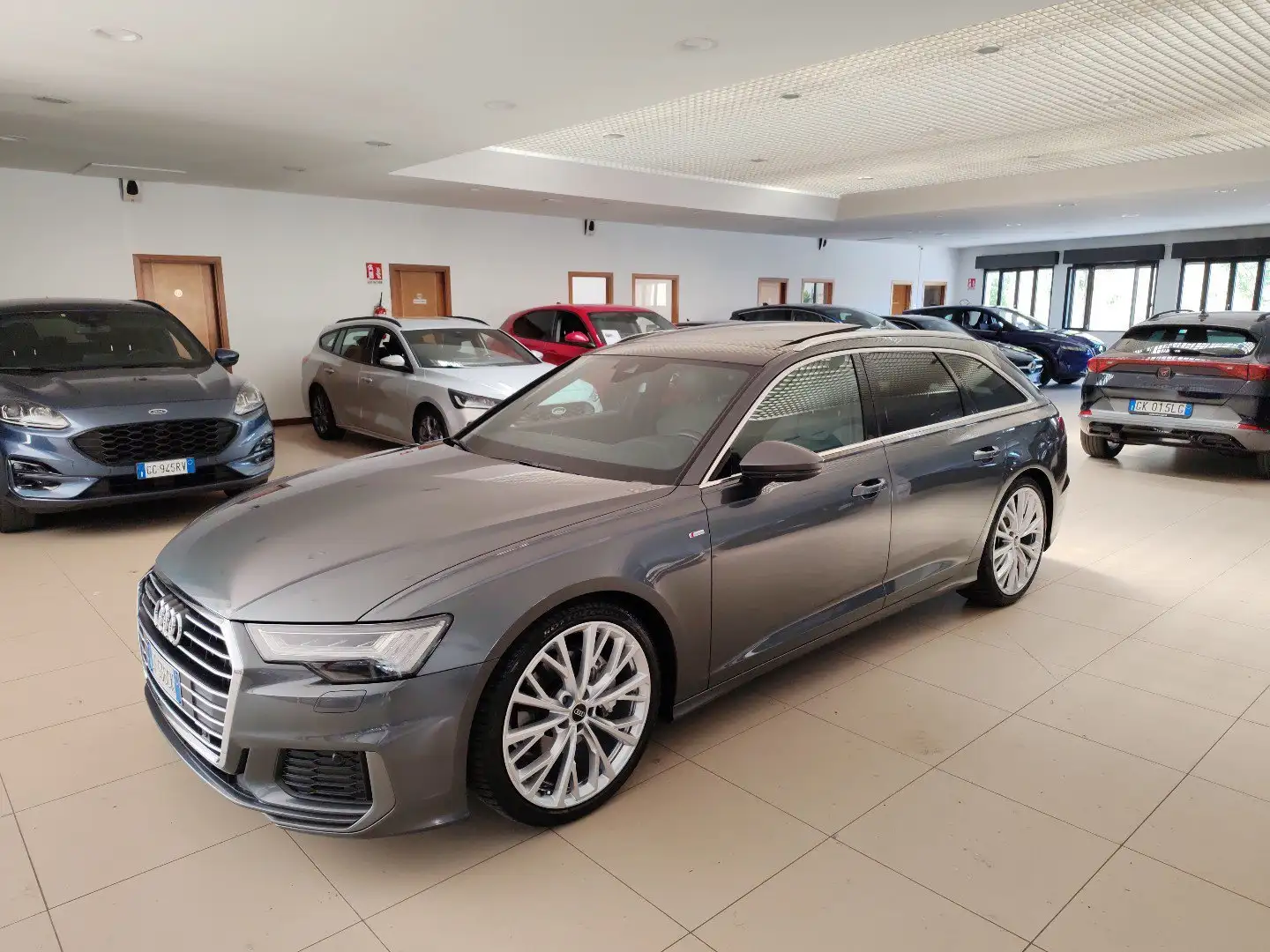 Audi A6 Avant 45TDI 245cv quattro auto 2xS line Tetto 21” Grau - 1