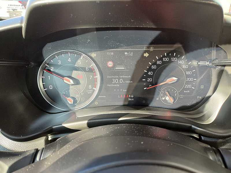Suzuki Swift 1,2 Hybrid Allgrip Shine — photo 11