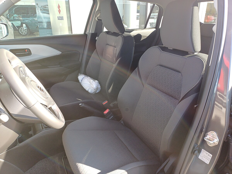 Suzuki Swift 1,2 Hybrid Allgrip Shine — photo 9