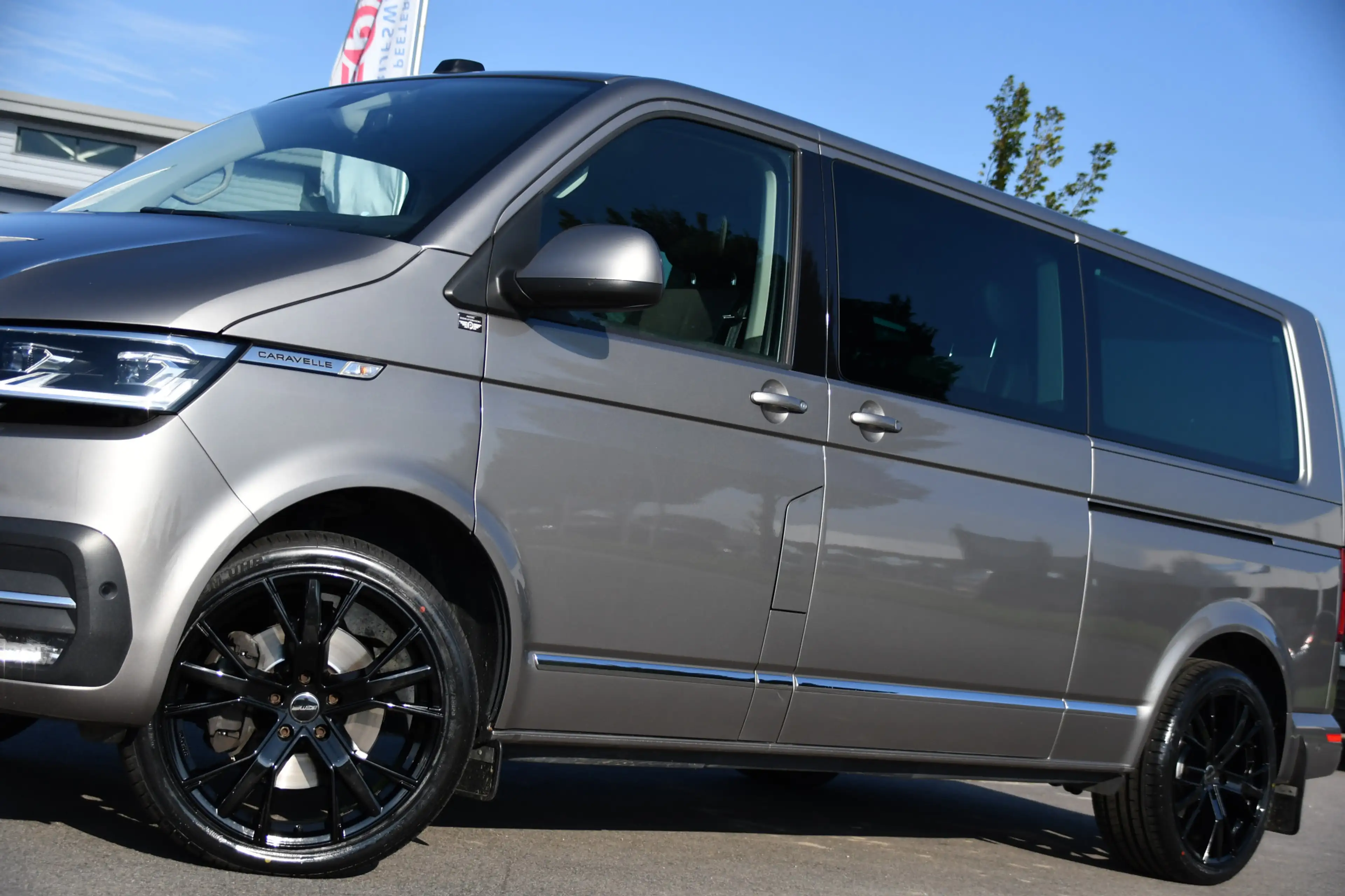 Volkswagen Transporter 2.0 TDI L2H1 30 DC Caravelle Virtual, Adaptieve Cr — photo 35