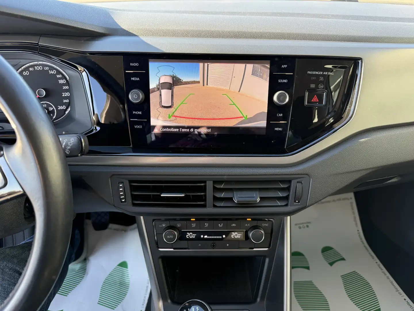 Volkswagen Polo Polo VI 2017 5p 1.0 evo Comfortline 80cv Bianco - 1