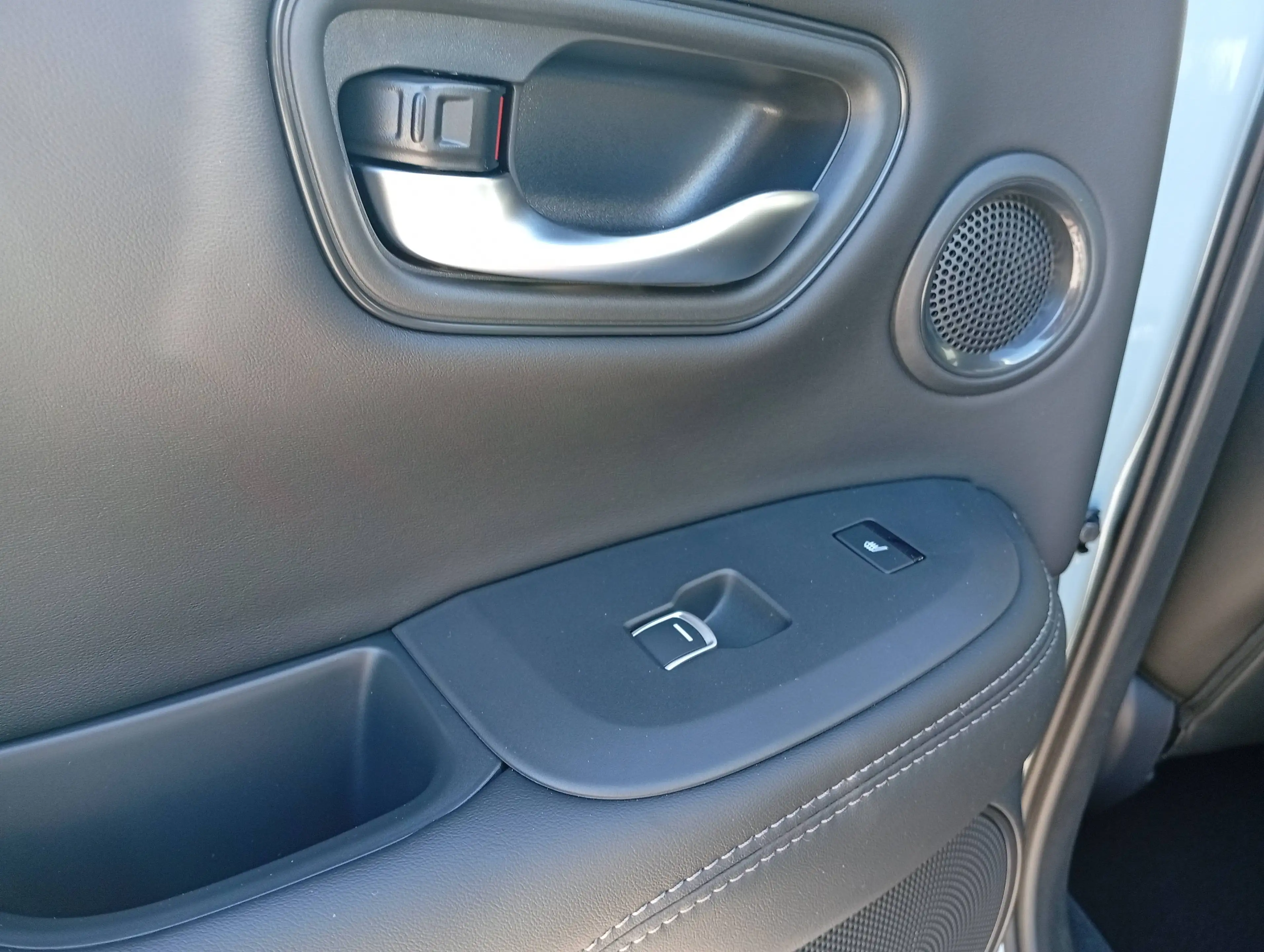 Honda ZR-V ZR-V Hybrid e:HEV 2.0 i-MMD Hybrid Advance — photo 10