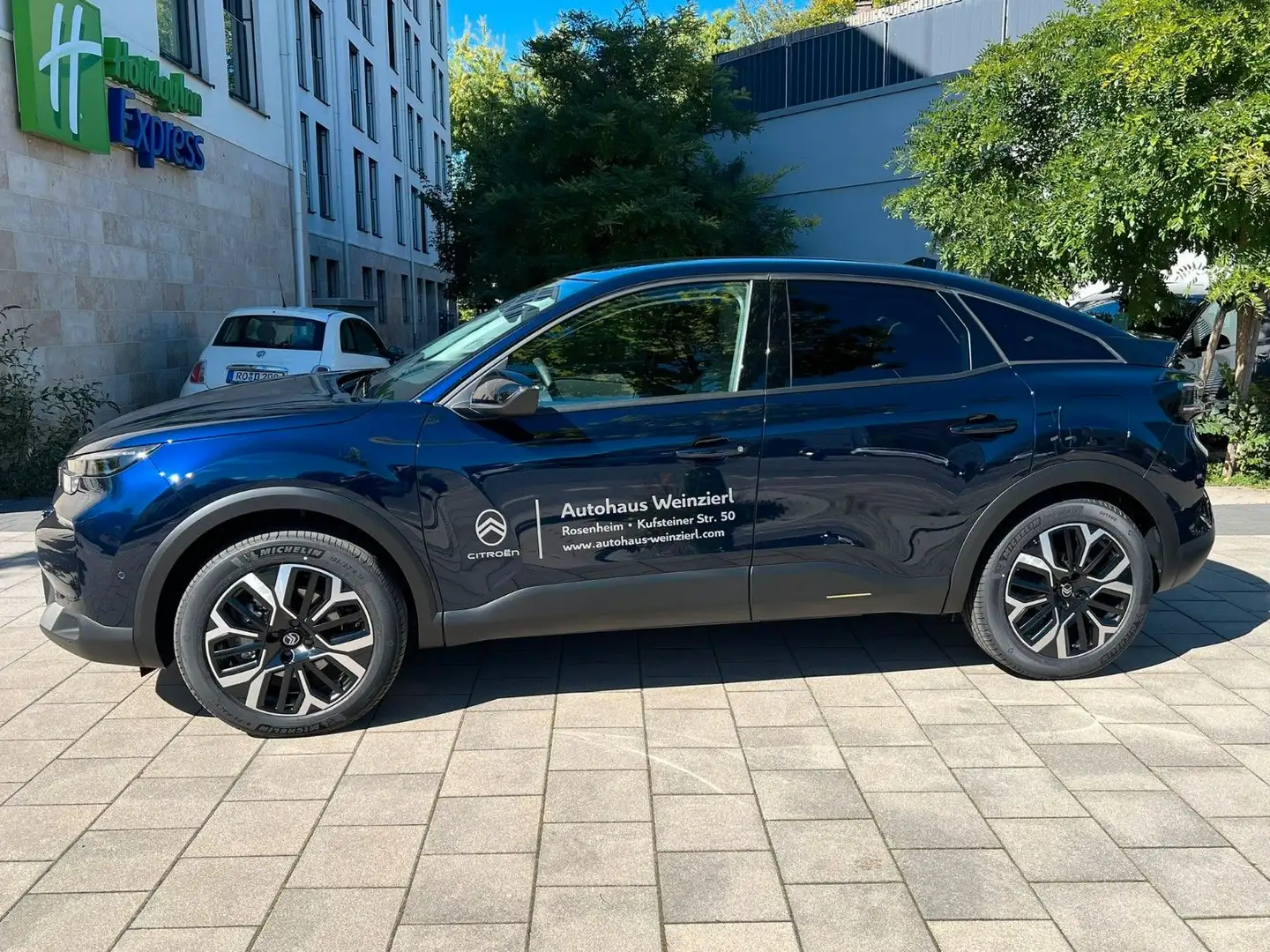Citroen C4 Hybrid 145 e-DCS6 MAX Bleu - 2