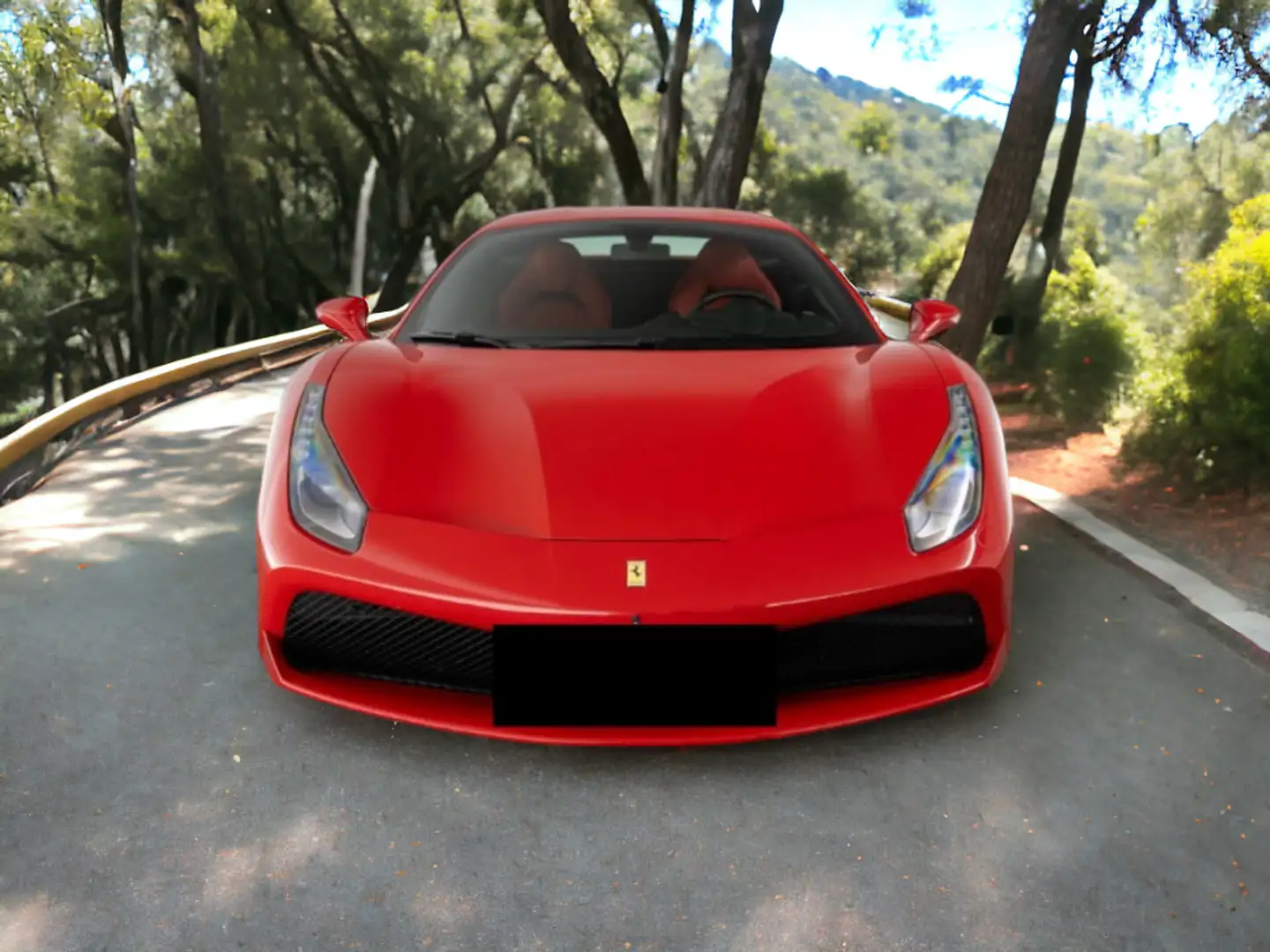 Ferrari 488 GTB Rojo - 1