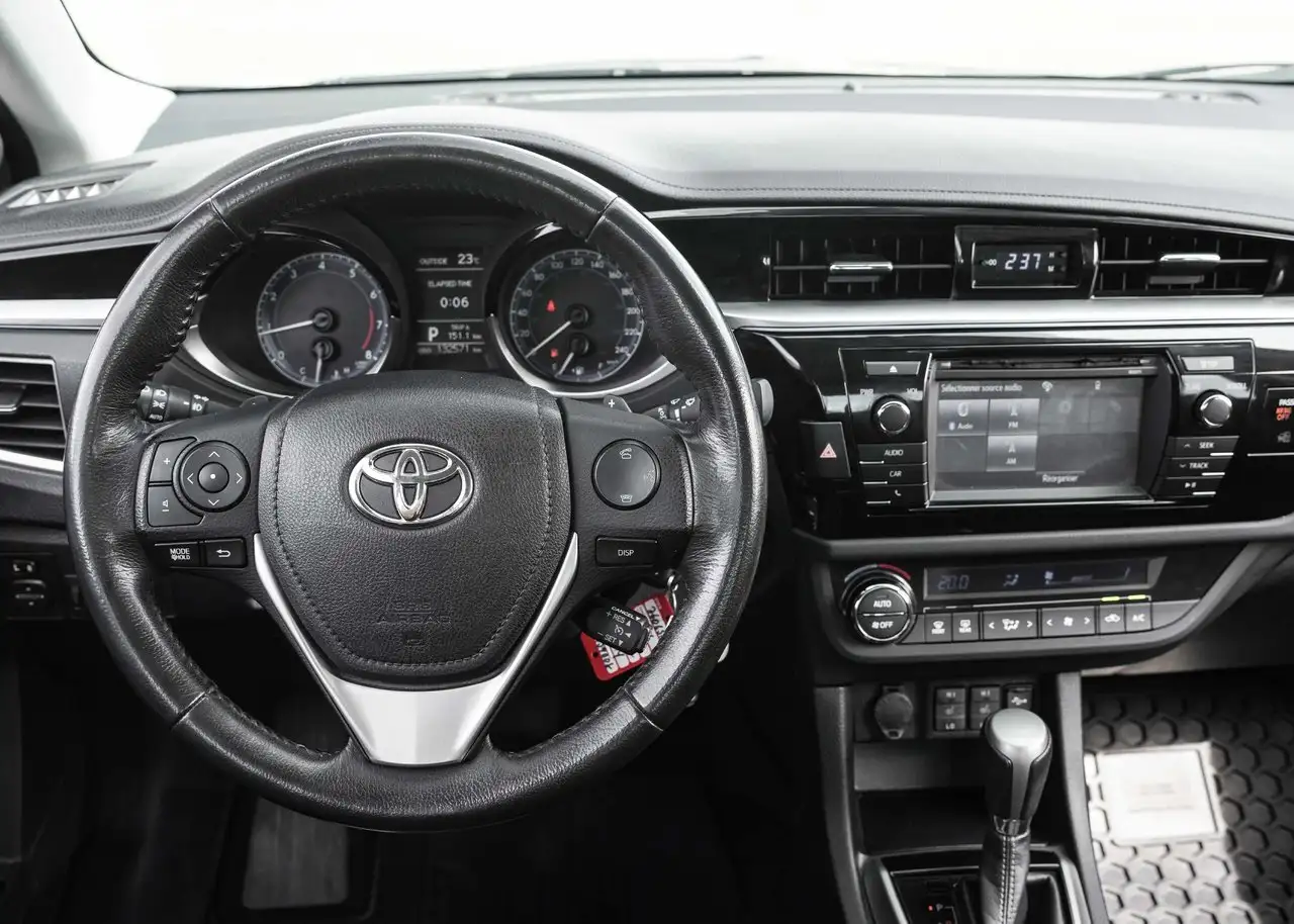 Toyota Corolla снимка Toyota Corolla