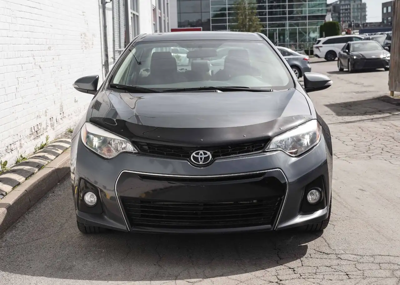 Toyota Corolla снимка Toyota Corolla