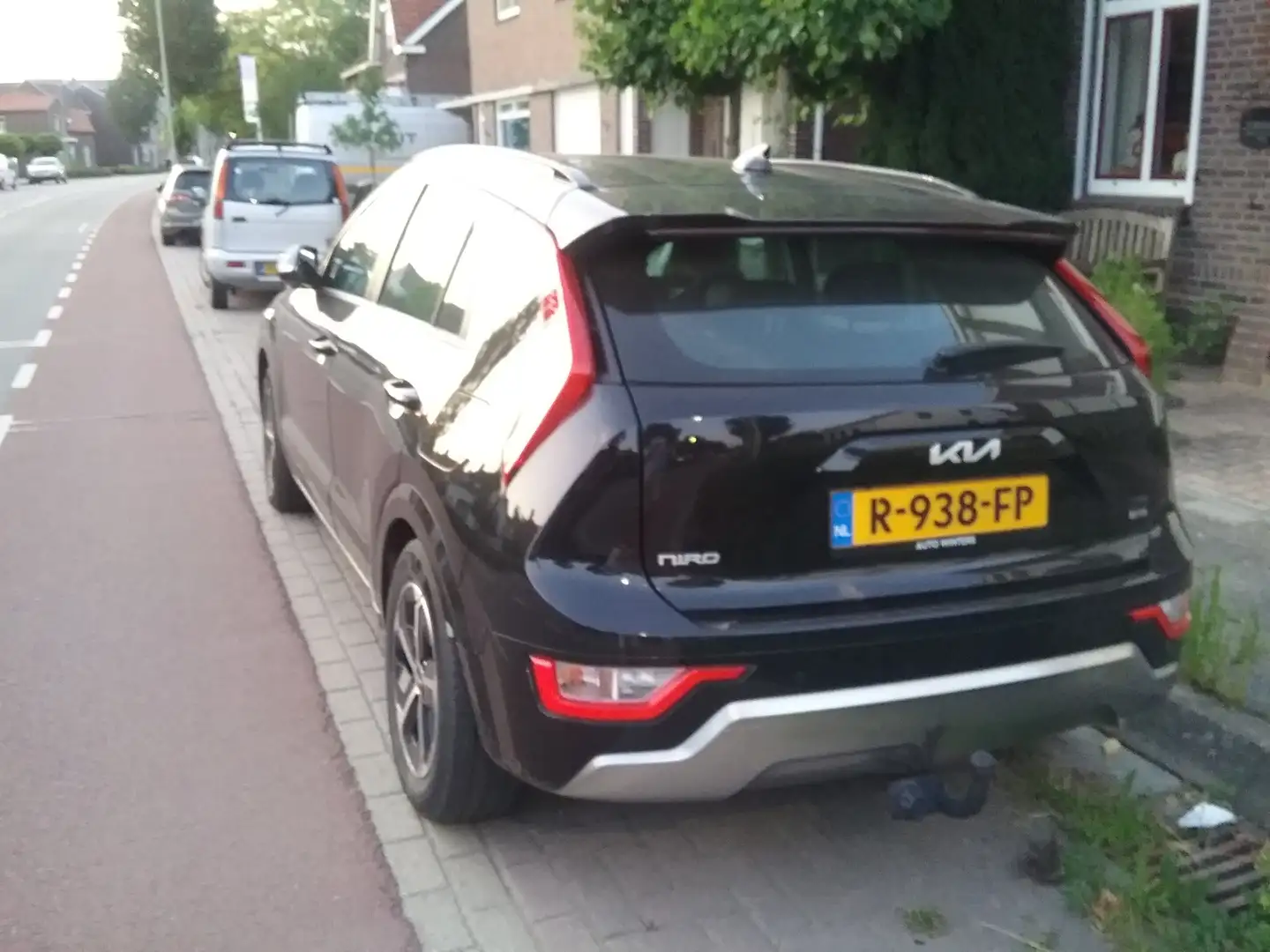 Kia Niro Niro 1.6 GDi H. ExtLine Zwart - 2