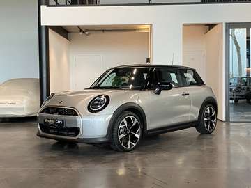 Pack-S ,Verw Stuur & Zetels,Leder ,Parkeercamera,