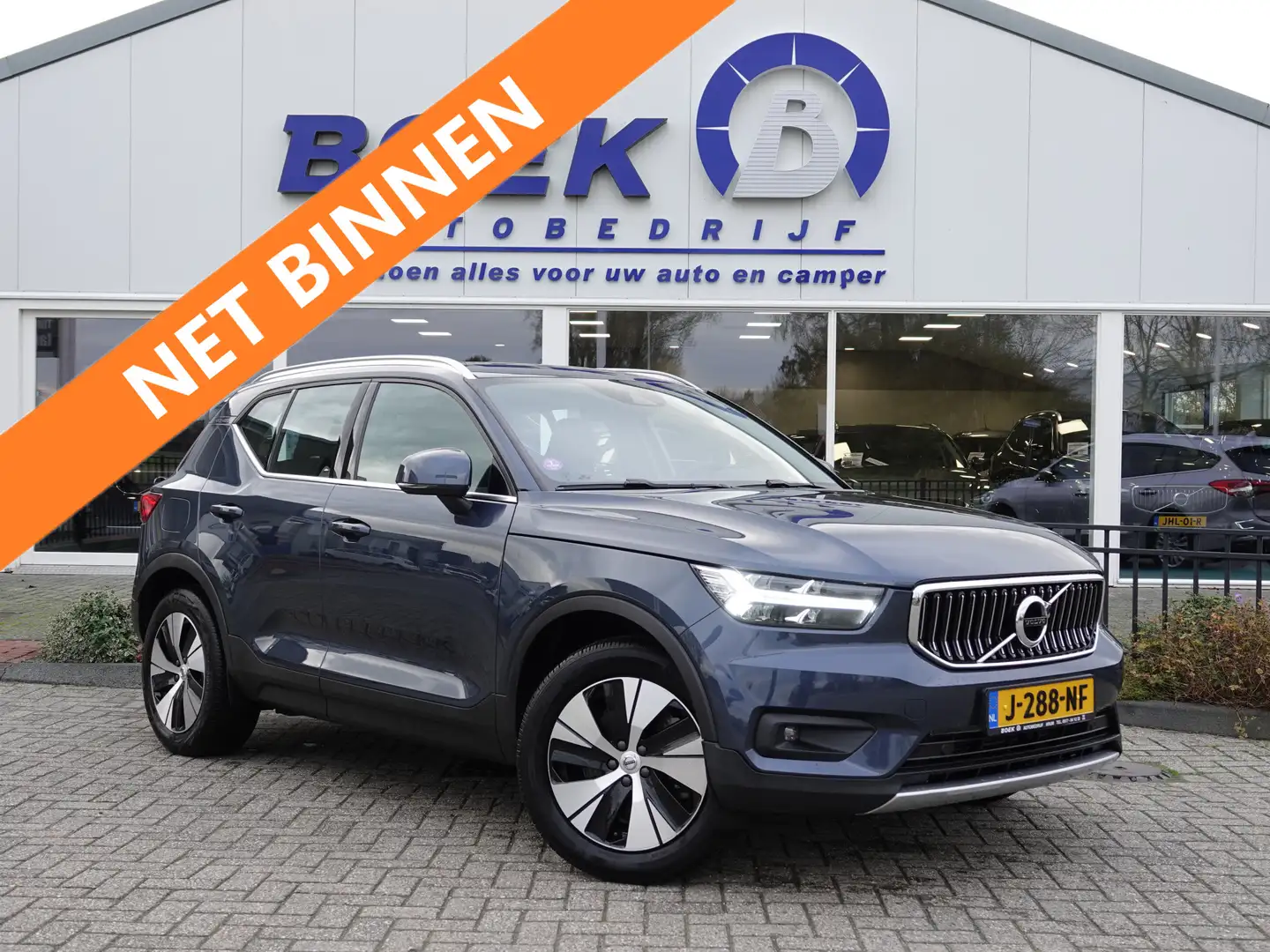 Volvo XC40 1.5 T5 Recharge Business Pro TREKH. | PILOT + ACC Blauw - 1