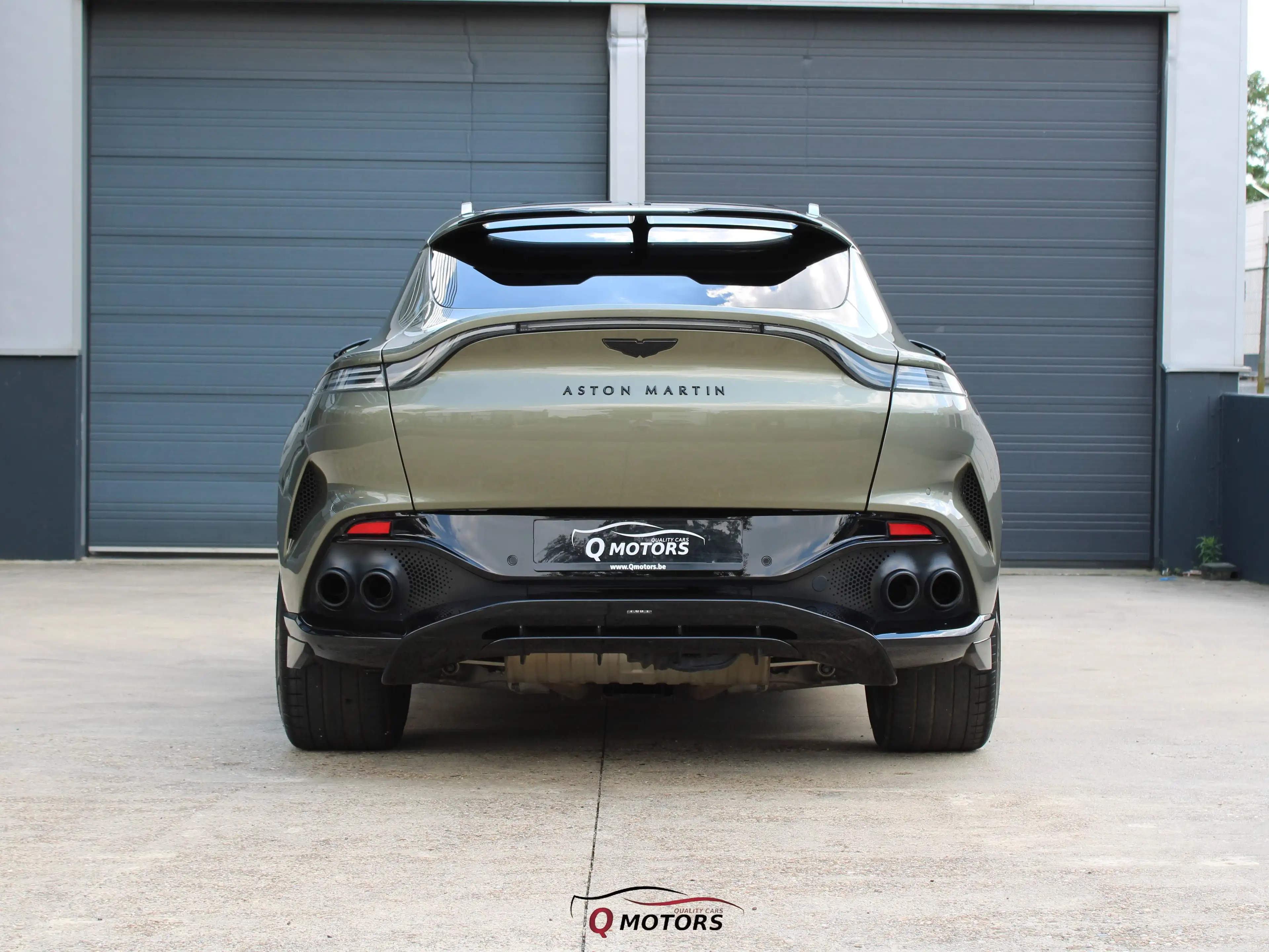 Aston Martin DBX 707/PANO/LED/KEYLESS/ACC/CARPLAY/ — photo 10