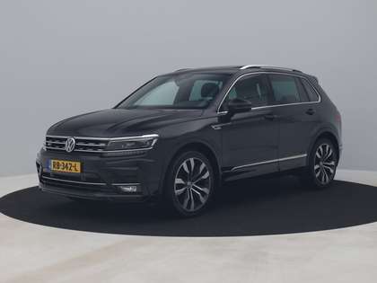 Volkswagen Tiguan 1.4 TSI Comfortline R-Line | PANO | VIRTUAL | CAME