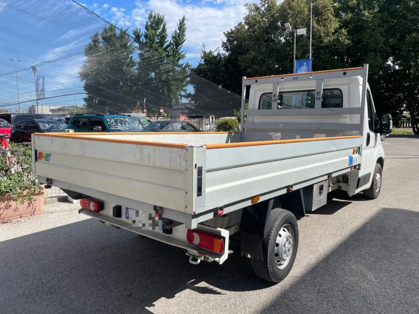 Peugeot Boxer 335 2.0 BlueHDi 130CV Cassonato sponde abbattibili Bianco - 2