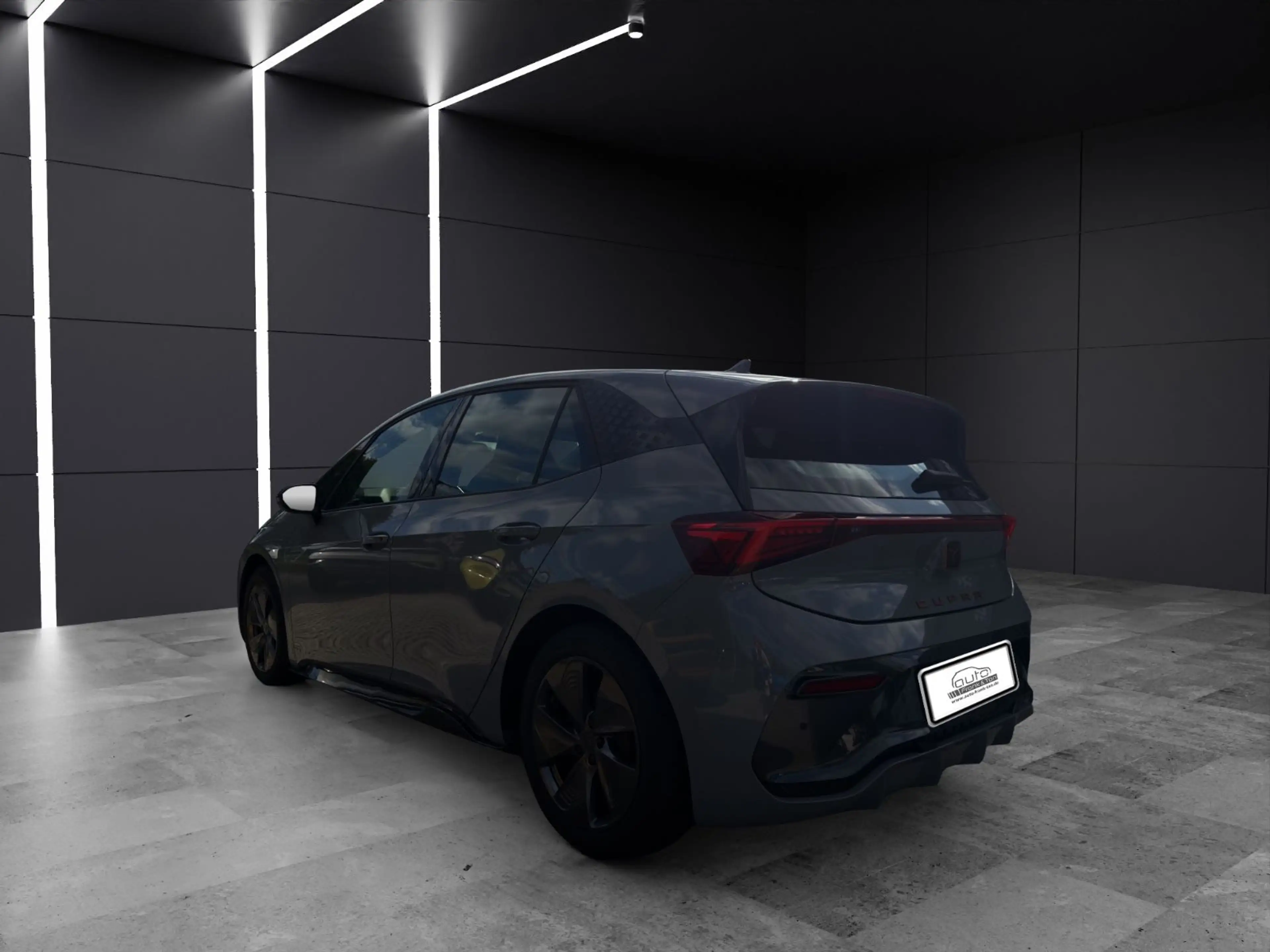 CUPRA Born /Apple/PDC/Sportsitze/Ambiente/LED/Navi — photo 3