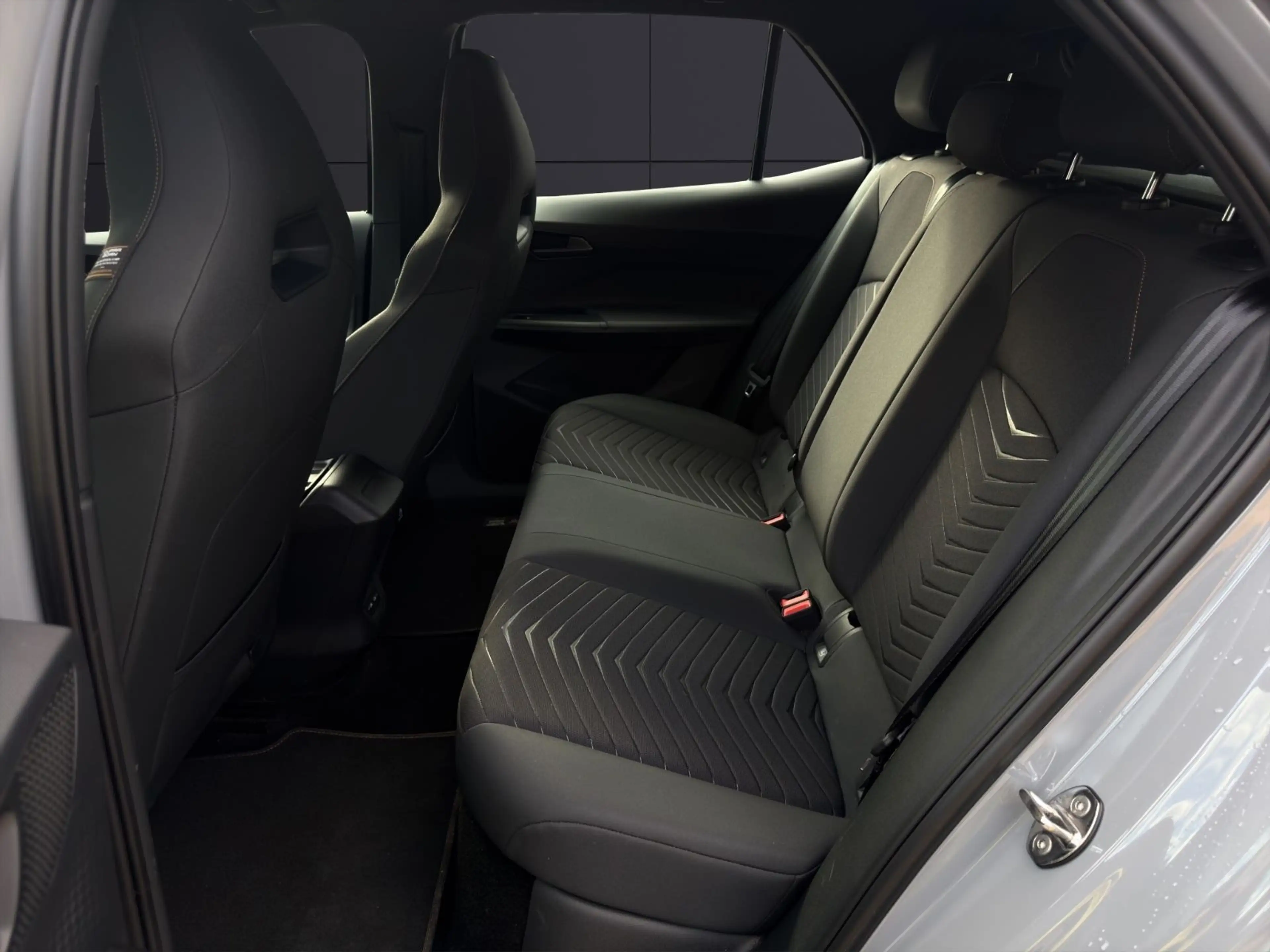 CUPRA Born /Apple/PDC/Sportsitze/Ambiente/LED/Navi — photo 15