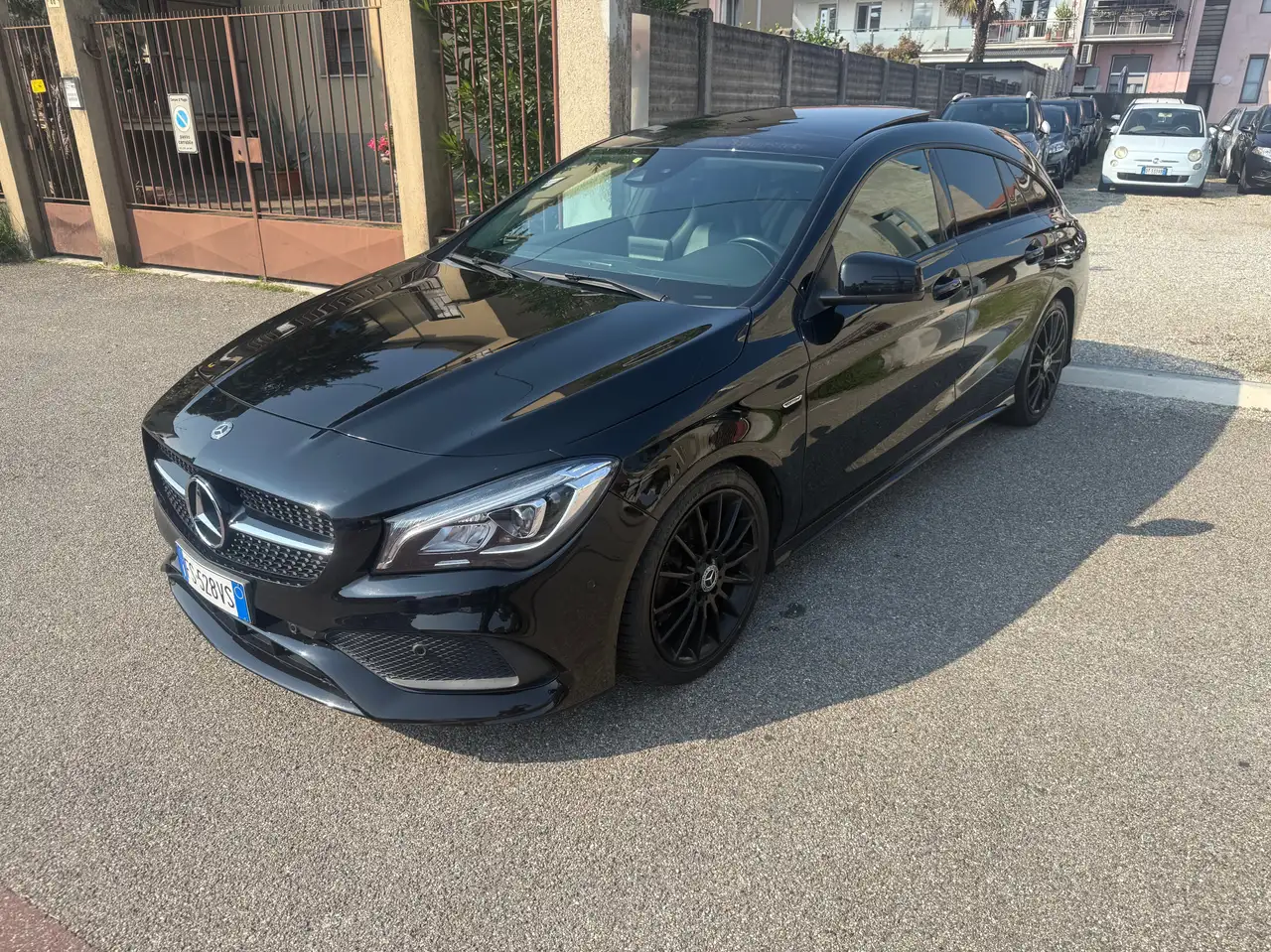 Mercedes-Benz CLA 200