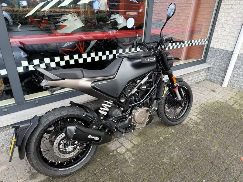 Husqvarna Svartpilen - foto 3