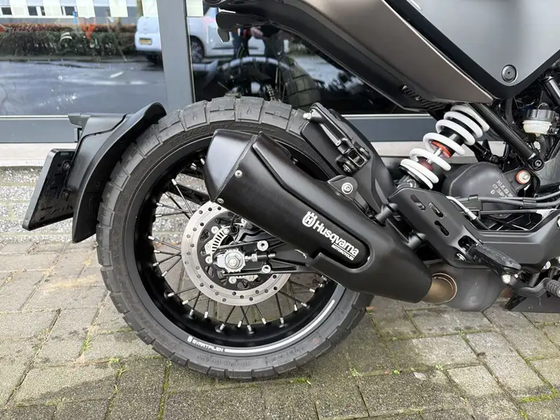 Husqvarna Svartpilen - foto 4