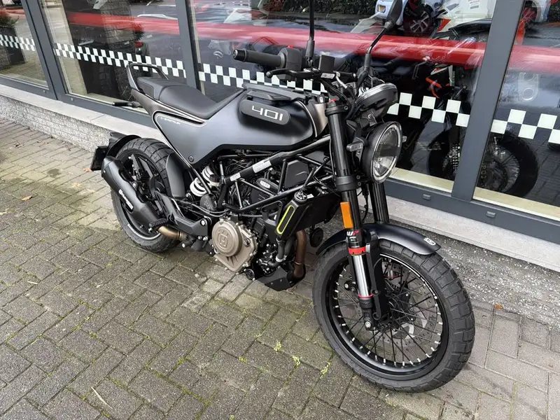 Husqvarna Svartpilen - foto 2