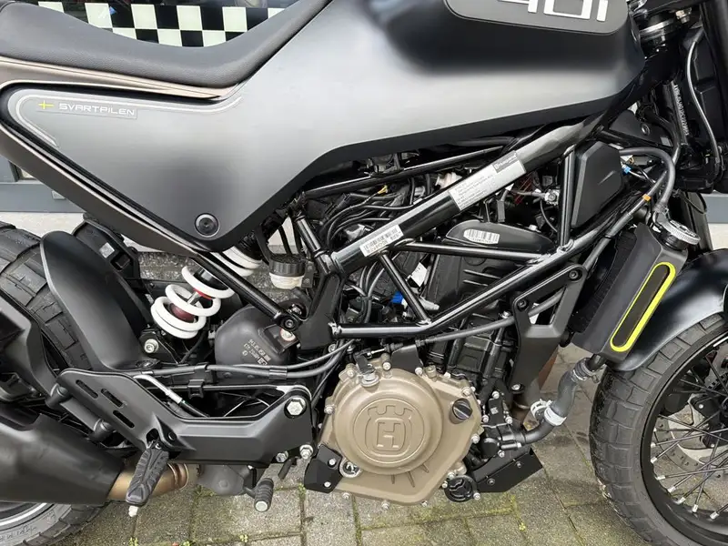 Husqvarna Svartpilen - foto 6