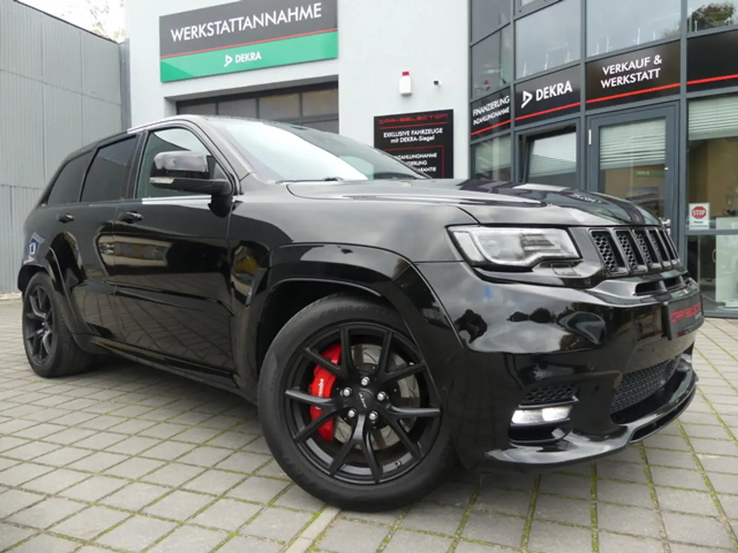Jeep Grand Cherokee 6.4 V8 HEMI SRT PANO/LPG-GAS/AHK Schwarz - 2