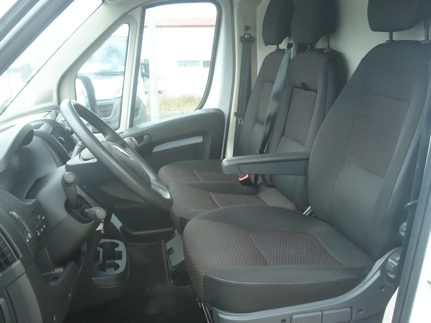 Opel Movano C L2H2 3,5t Edition Klima Temp PDC 40300K Weiß - 2