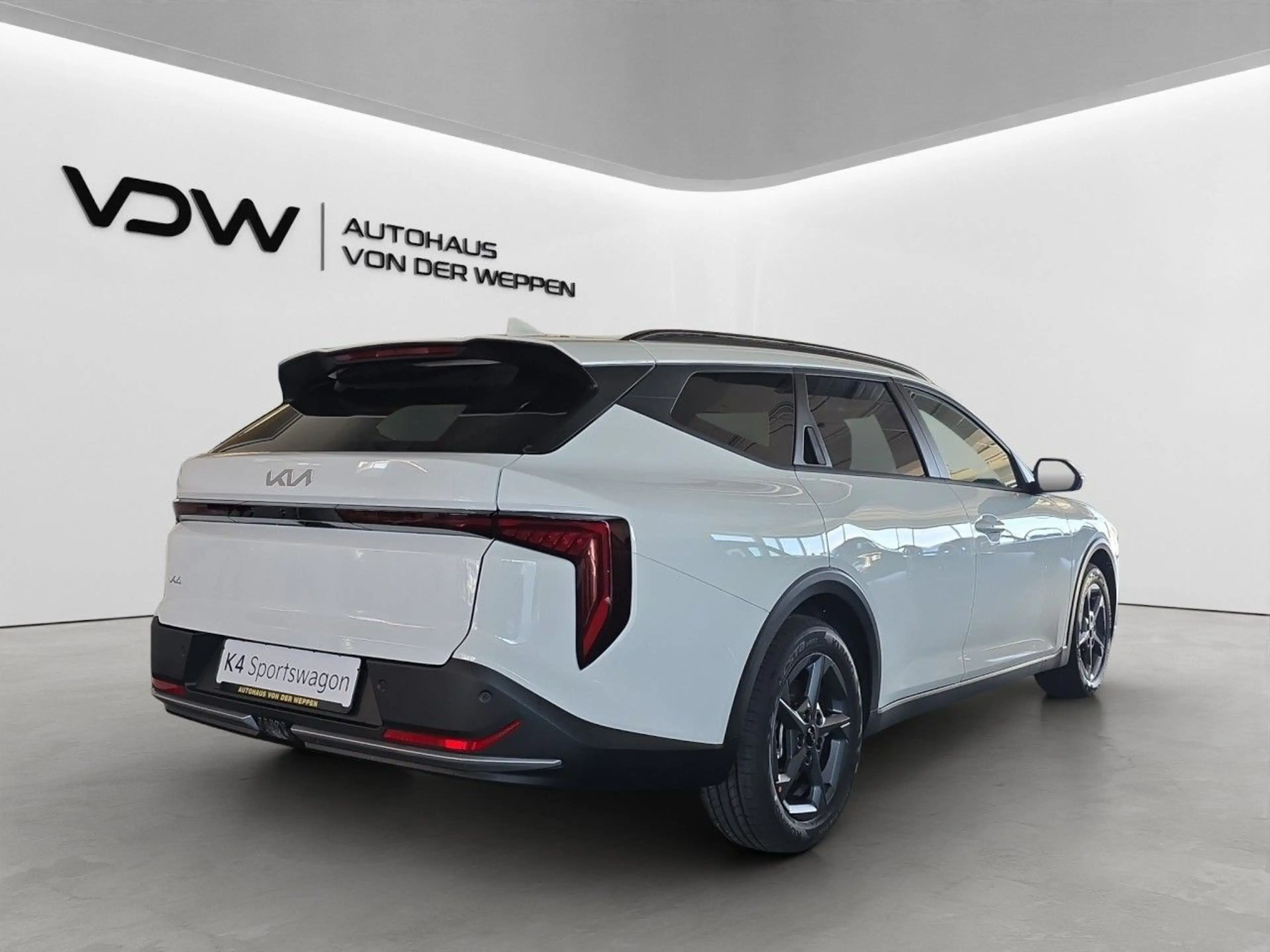 Kia K4 Sportswagon 1.6 T-GDI 110 kW Vision — photo 9