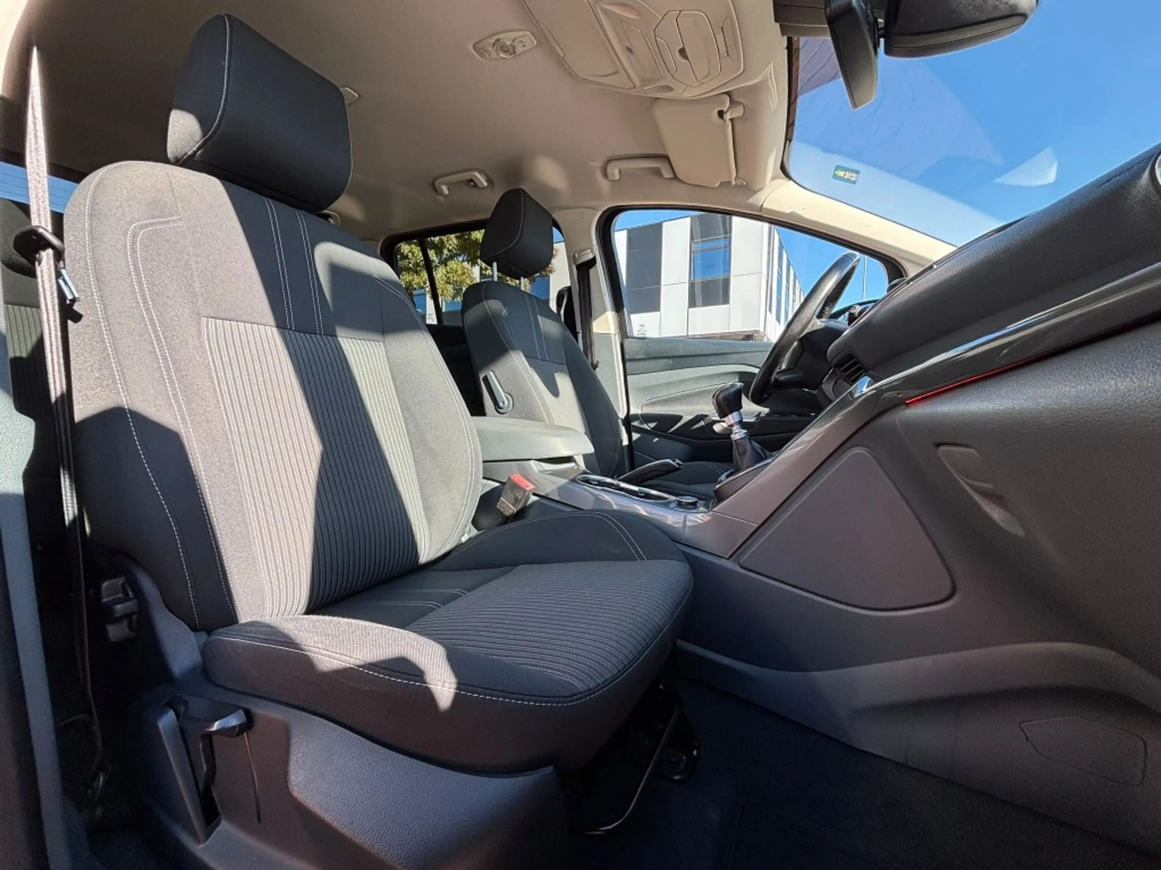 Ford Grand C-Max 1.0 Titanium Edition navi trekhaak airco 6 versn — photo 12
