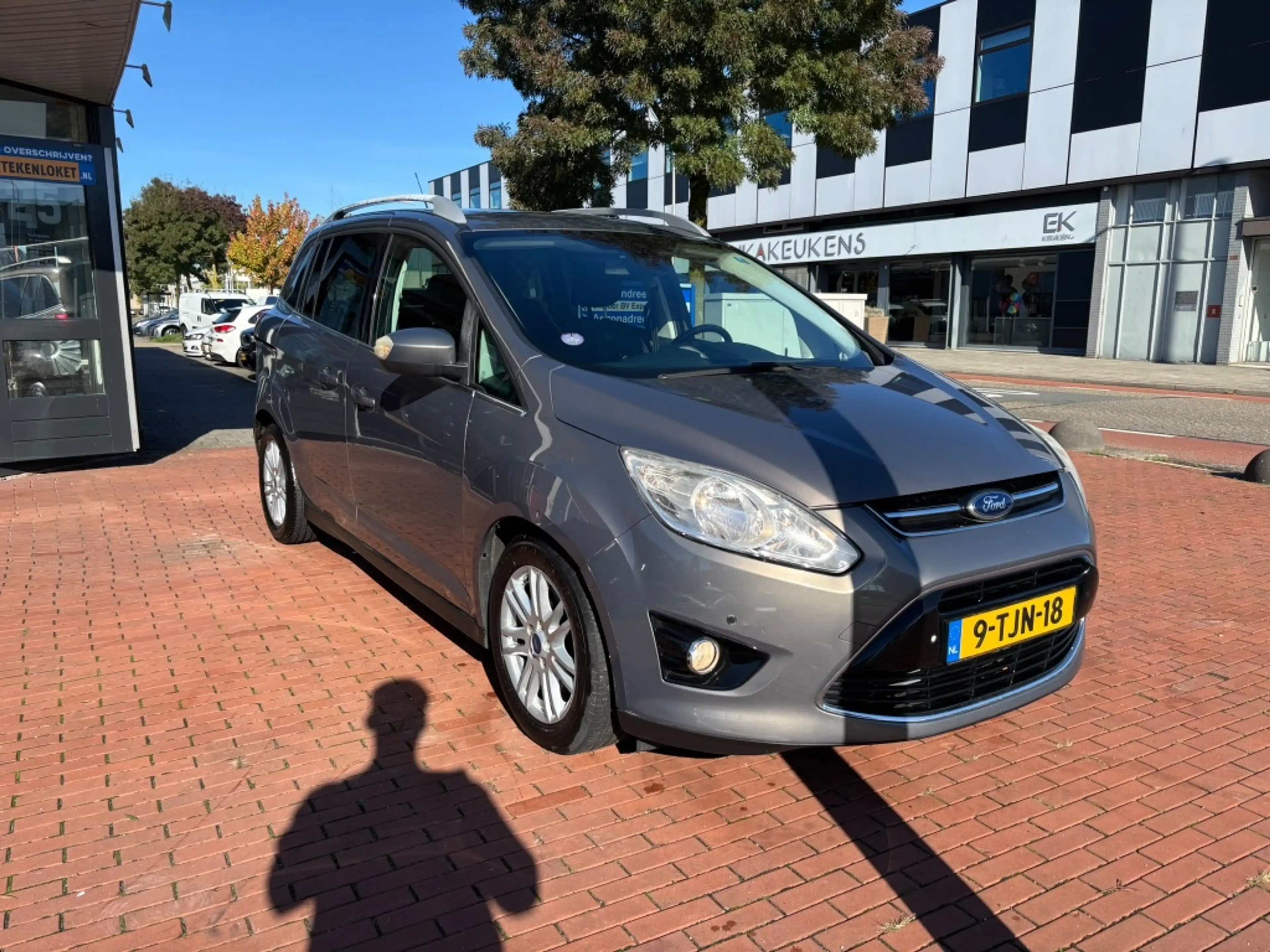 Ford Grand C-Max 1.0 Titanium Edition navi trekhaak airco 6 versn — photo 5
